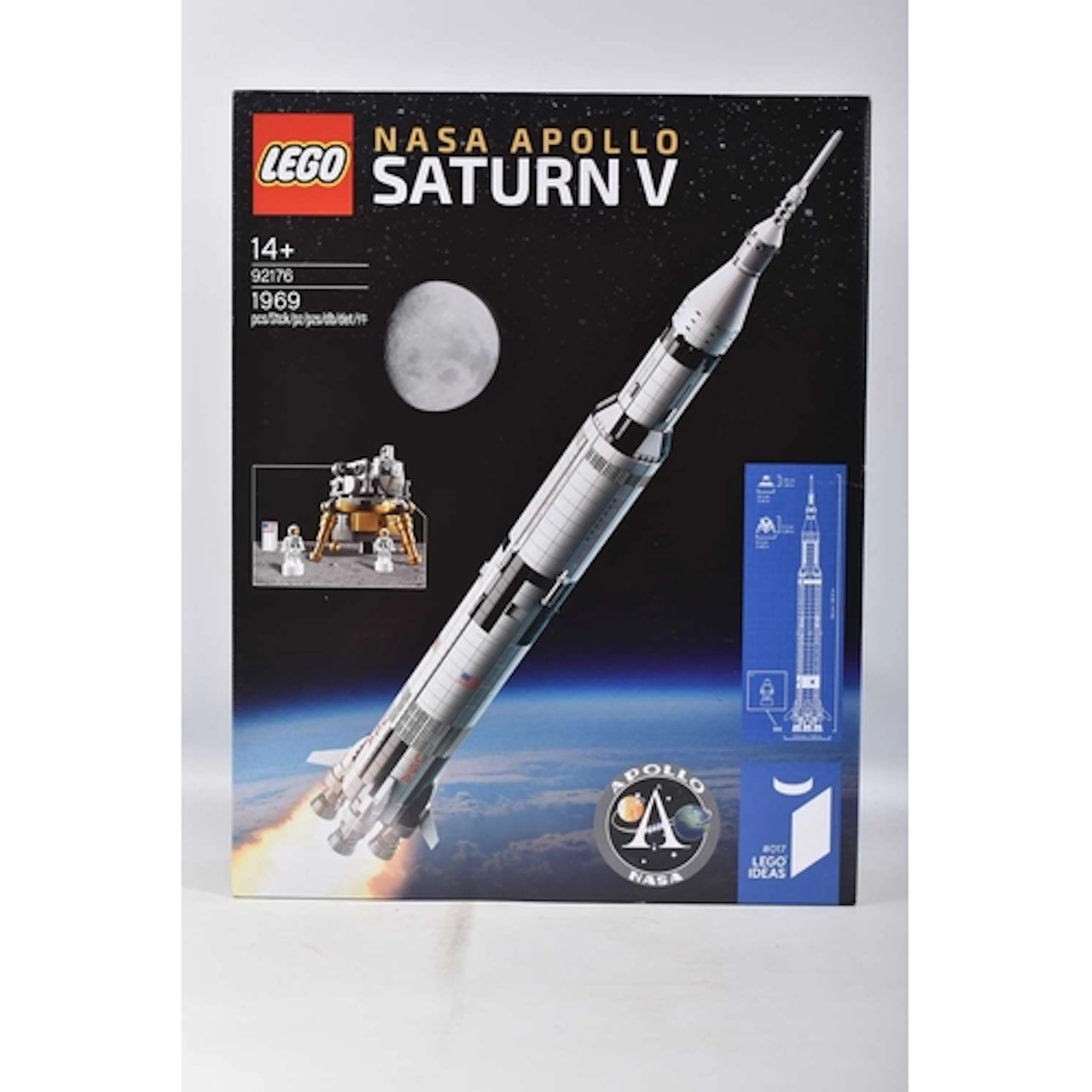 A BOXED AND SEALED 2020 LEGO IDEAS 017 NASA APOLLO SATURN V ...