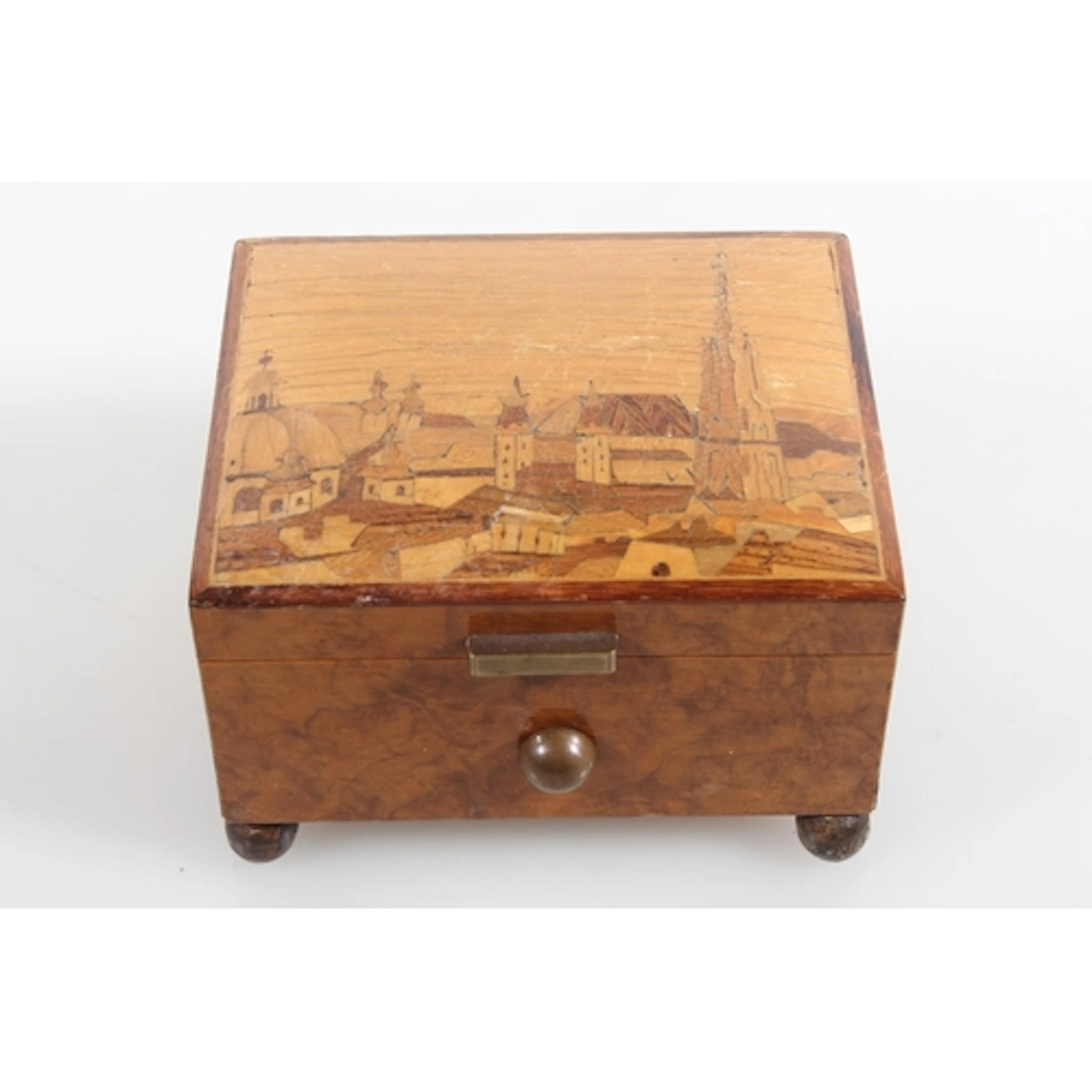 Swiss Reuge walnut marquetry hinge top music box, the top wi...
