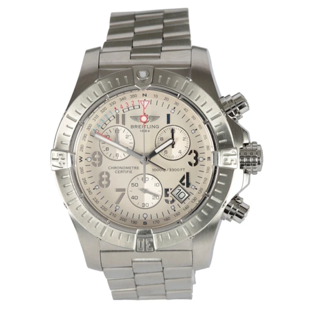 A gentleman's recent stainless steel Breitling Avenger Seawo...