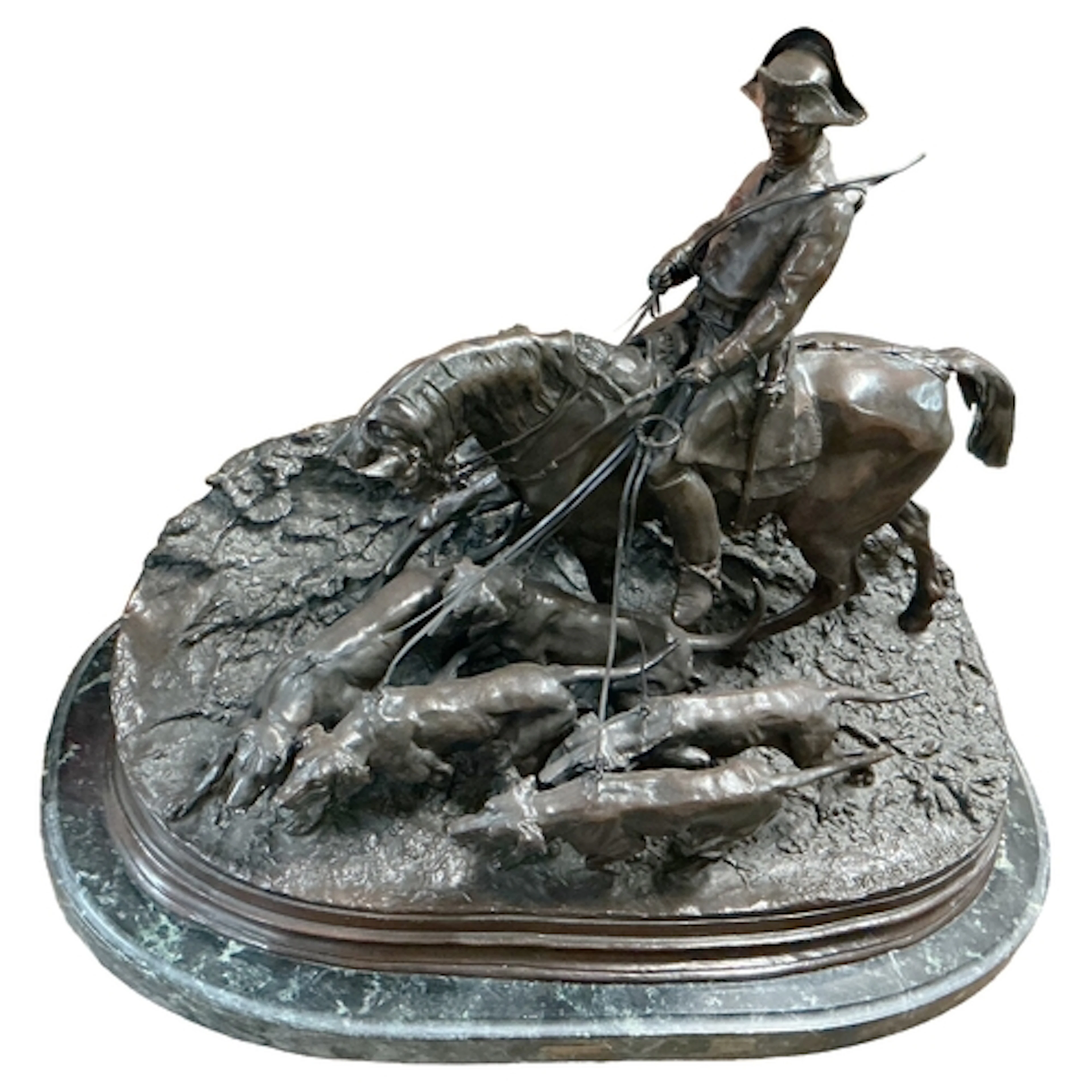 A bronze sculpture titled "Valet de chiens à cheval menant s...