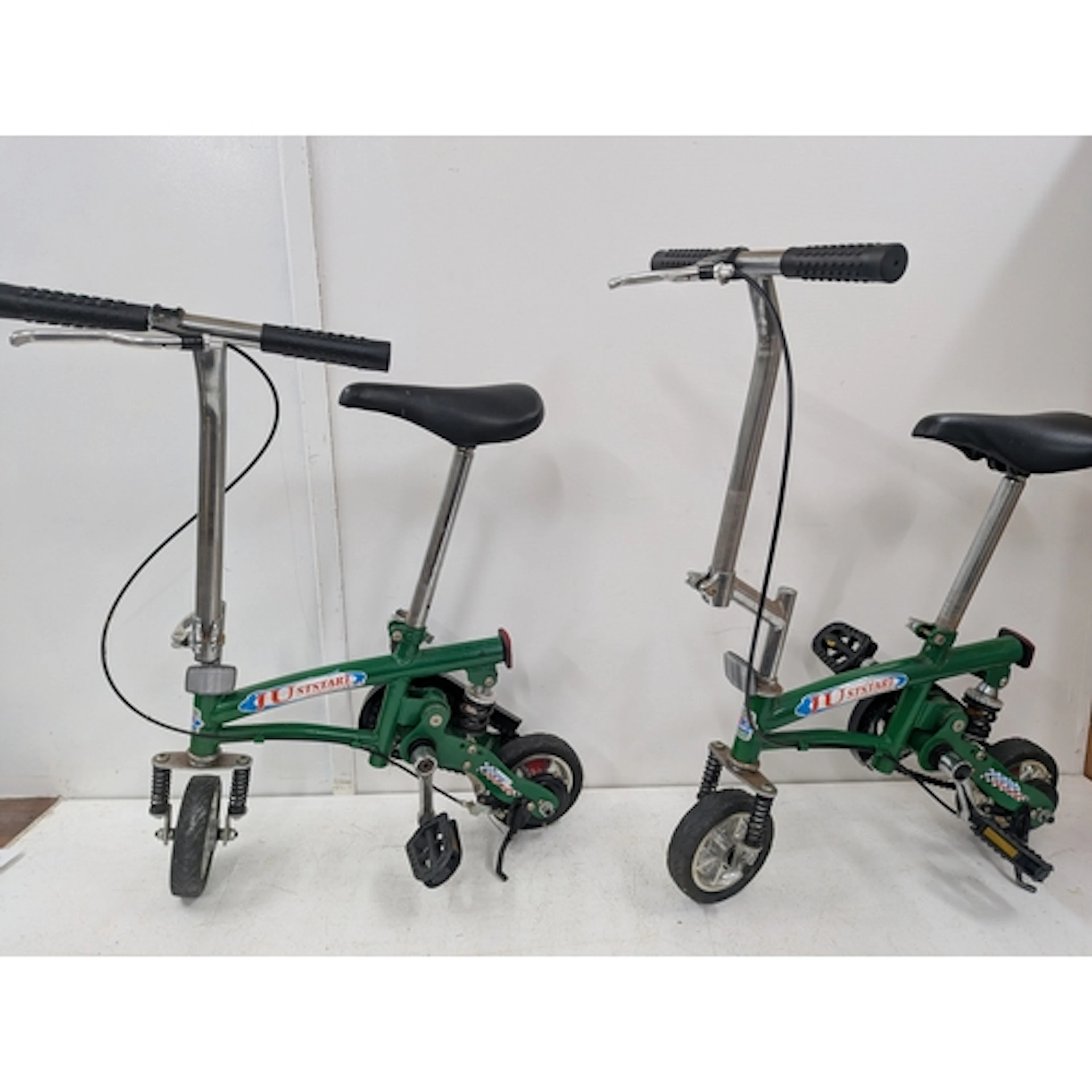 Two Ju Suong Chang Just Start mini bikes/ clown bikes Locat...