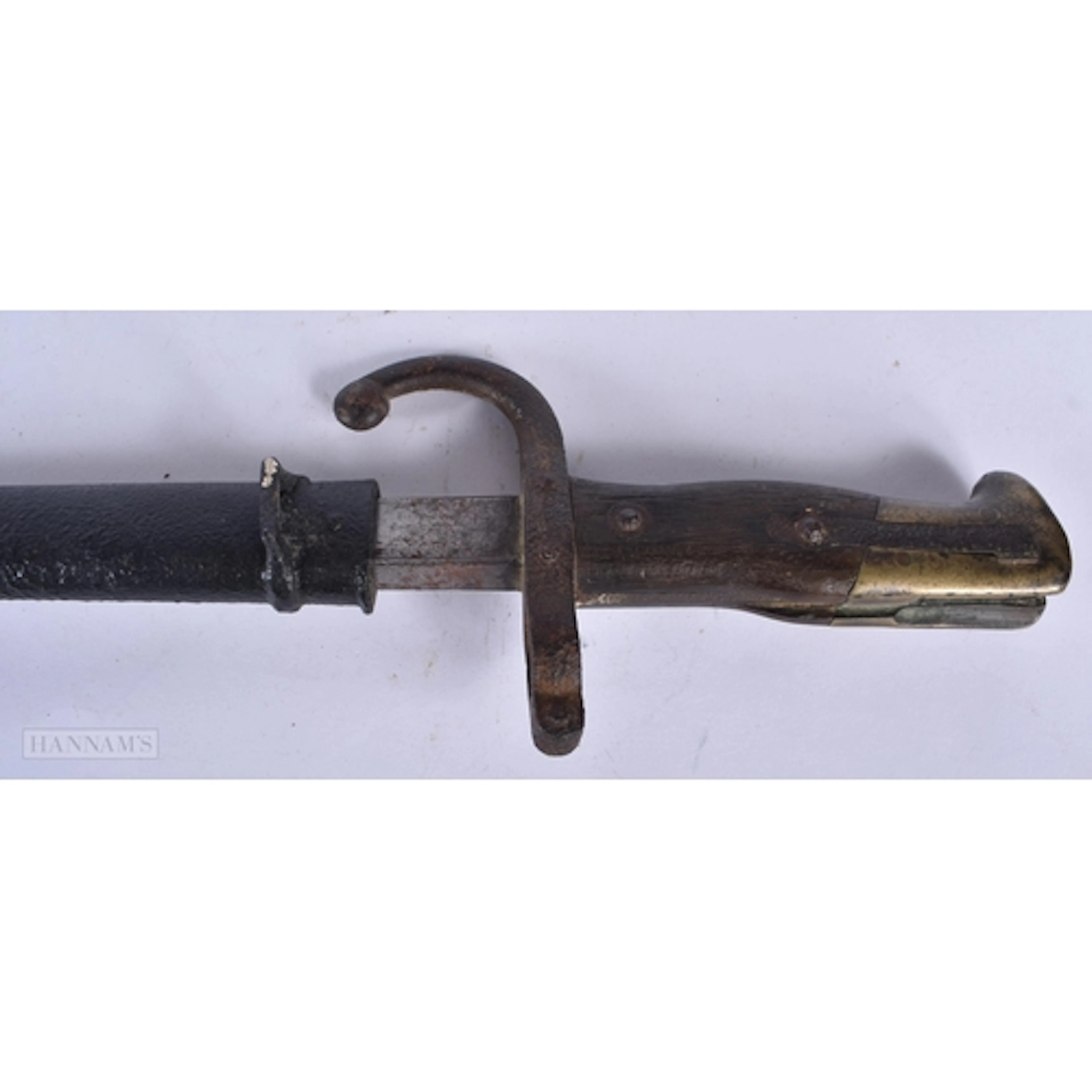 A late 19th Century French Gras sword bayonet inscribed with...