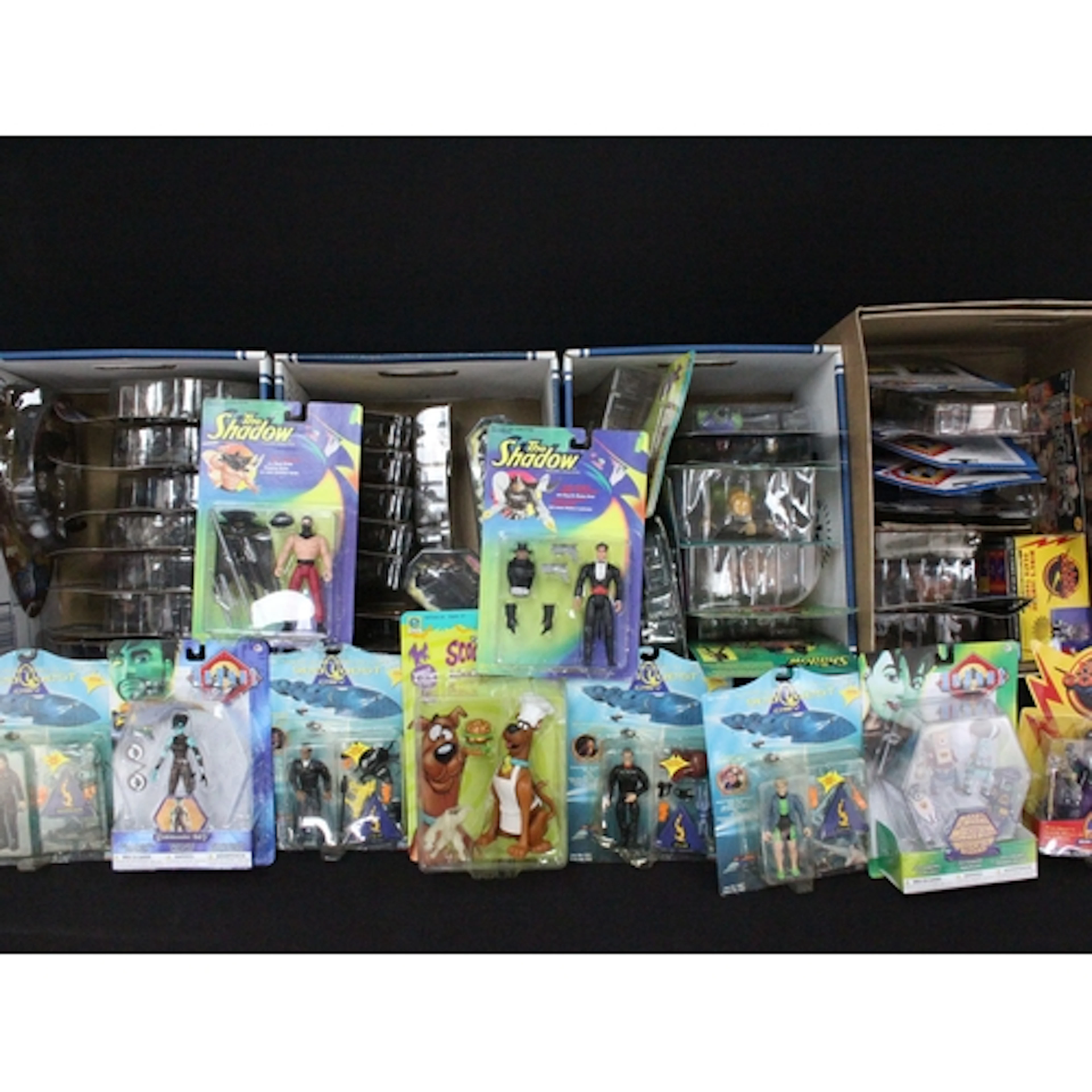 45 Carded figures from the 90s onwards to include 3 x Playma...