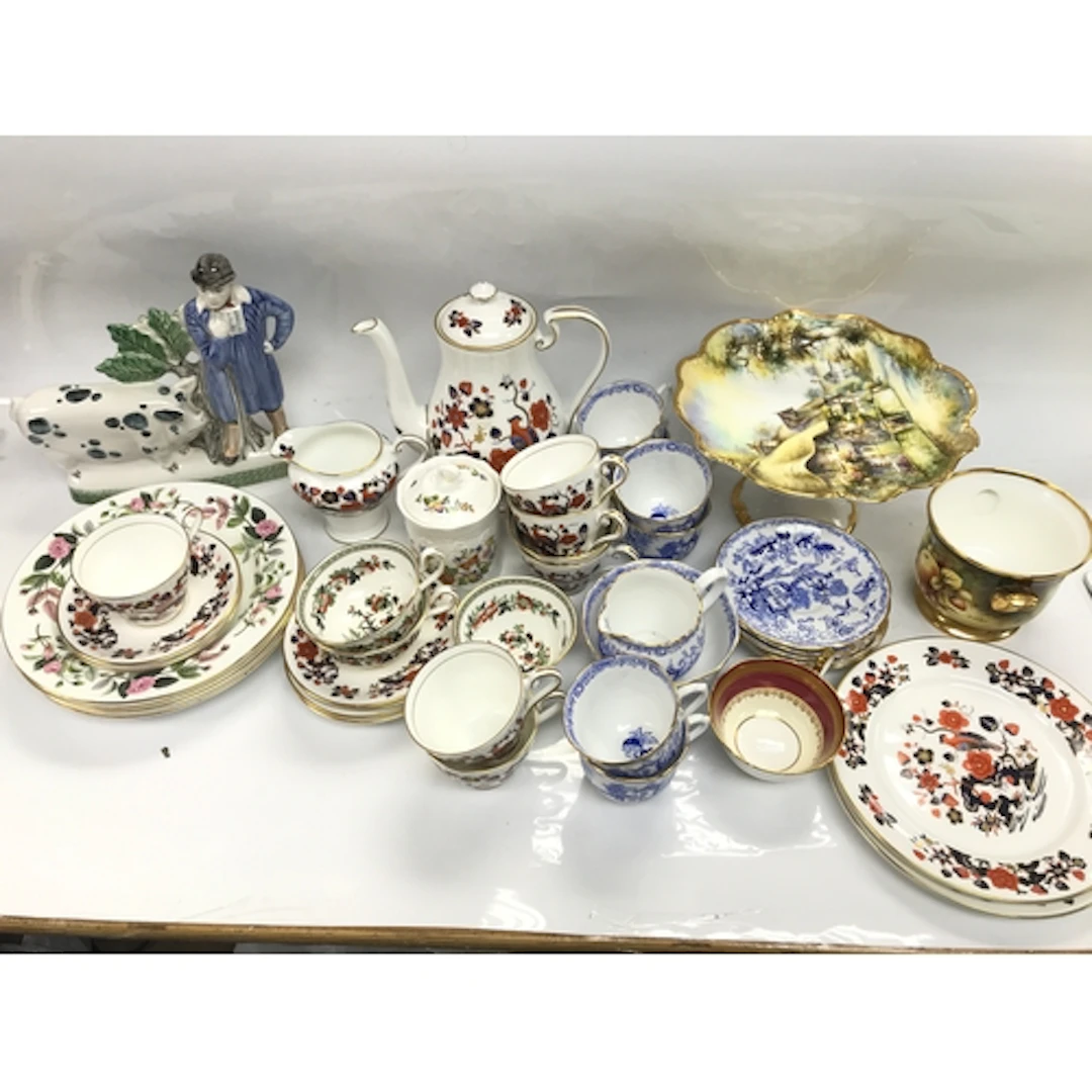 A Collection of ceramics including Ansley, Wedgwood, Rye pot...