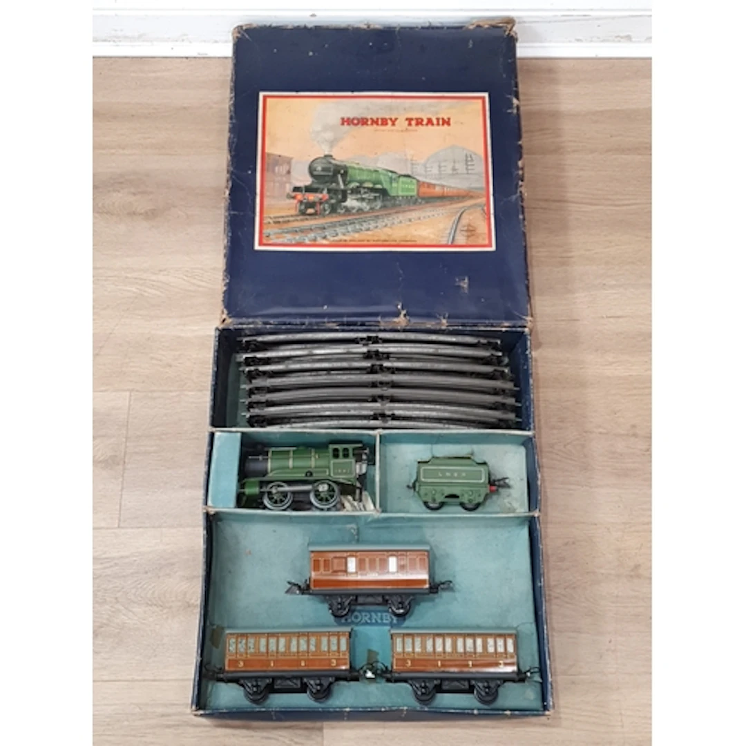 A boxed Hornby 0 gauge No.501 clockwork LNER 0-4-0 Passenger...