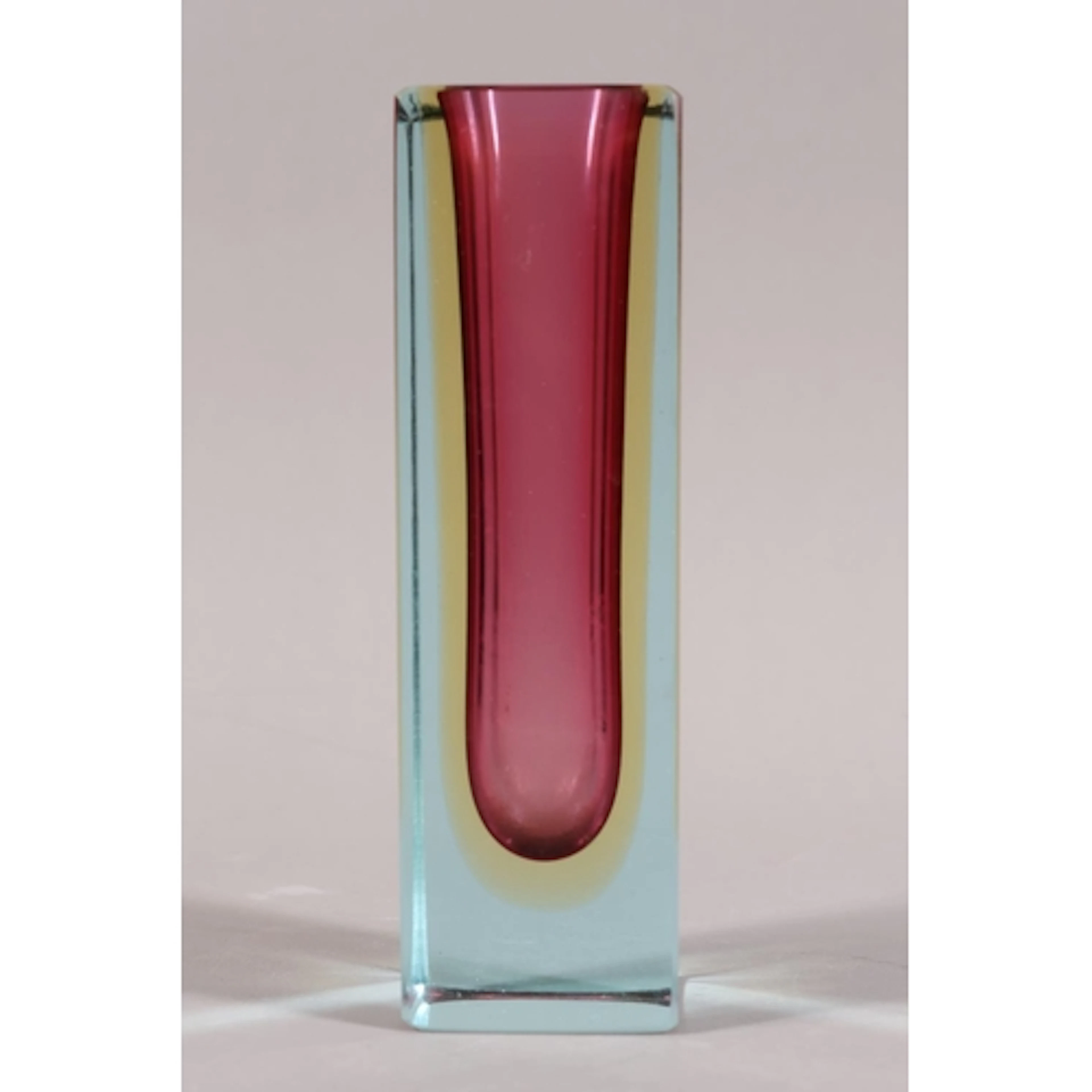 Murano Sommerso art glass cubed vase with pink in colour, 14...