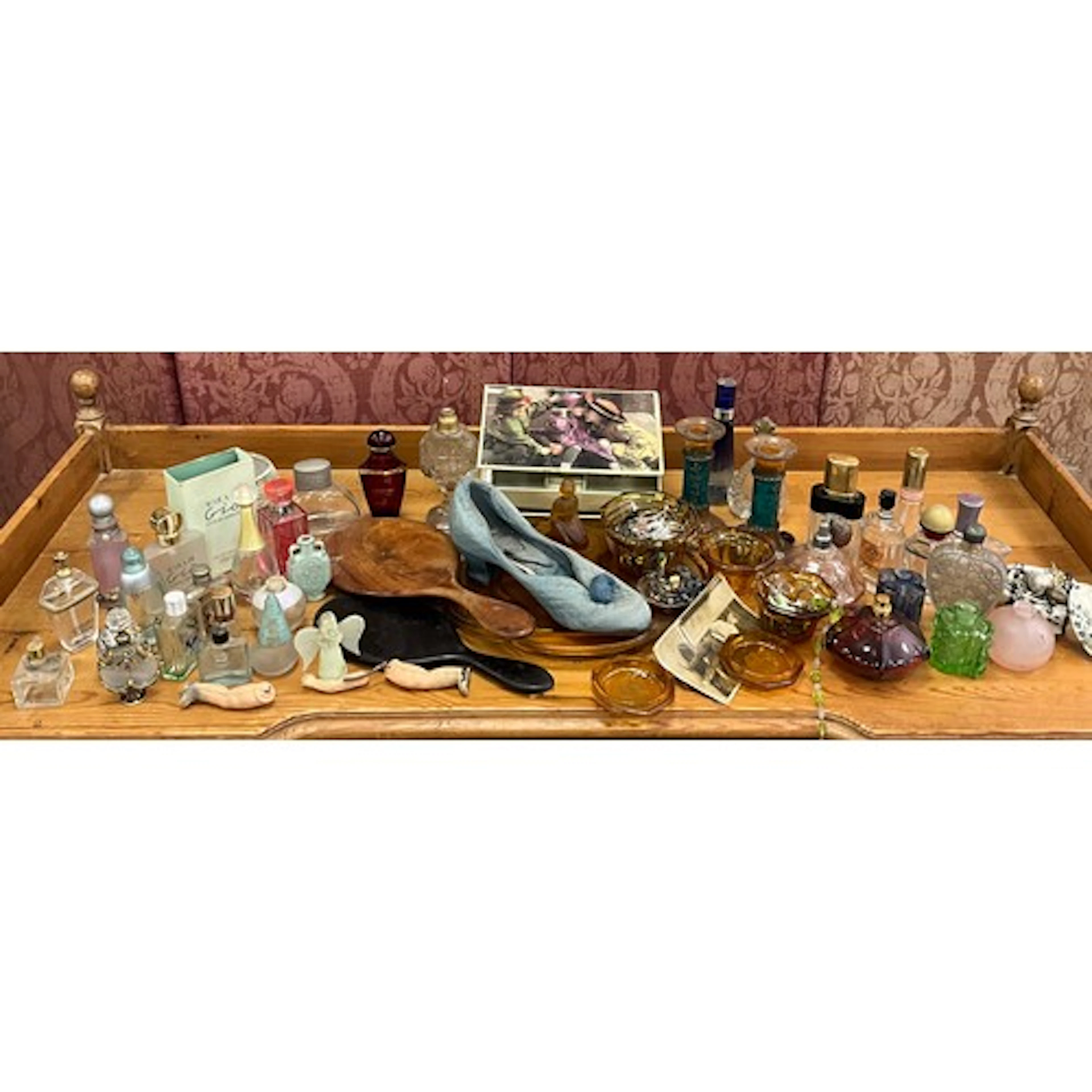 A collection of perfume bottles including, Giorgio Armani, G...
