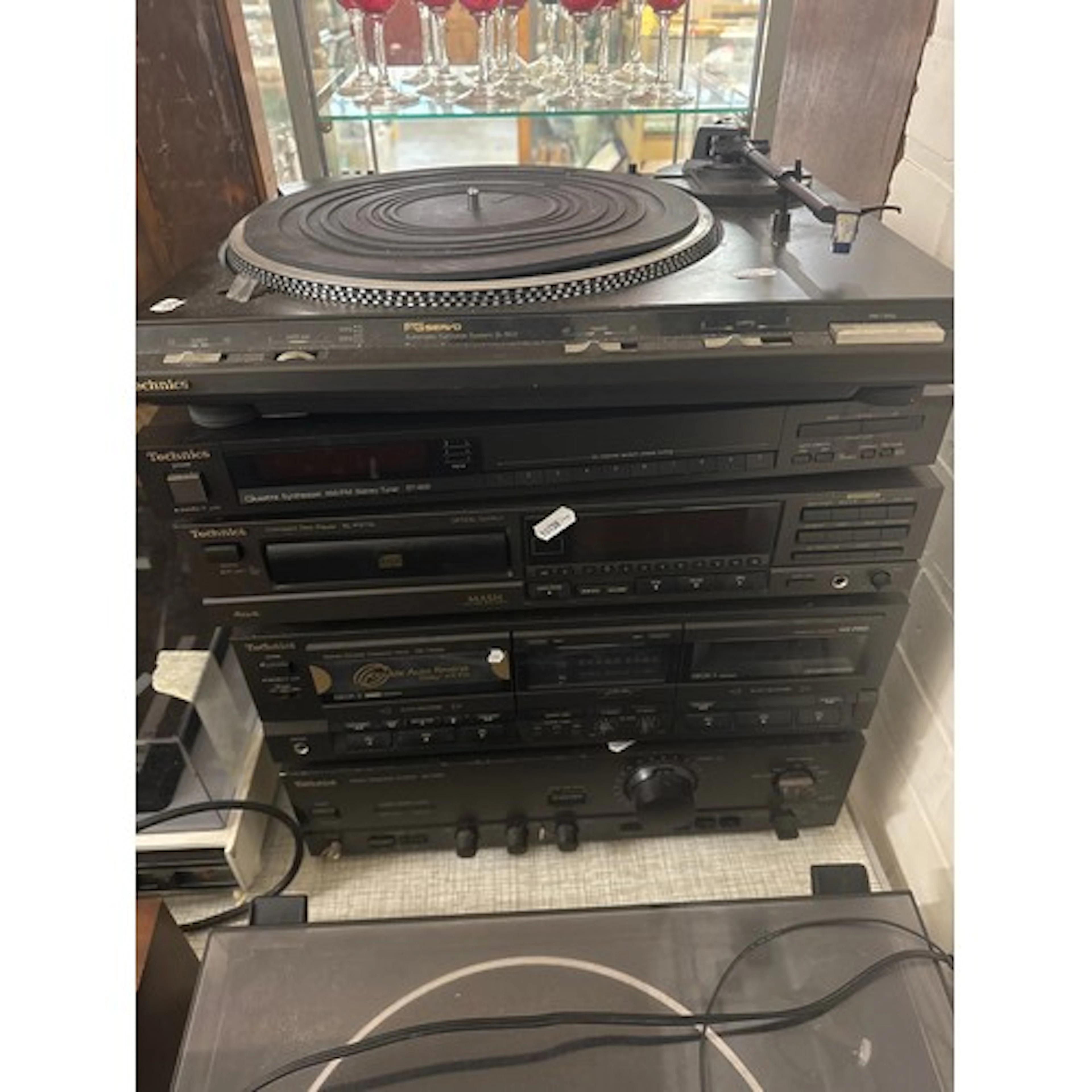 Technics Quartz Synthesiser AM/FM stereo tuner ST600, Techni...