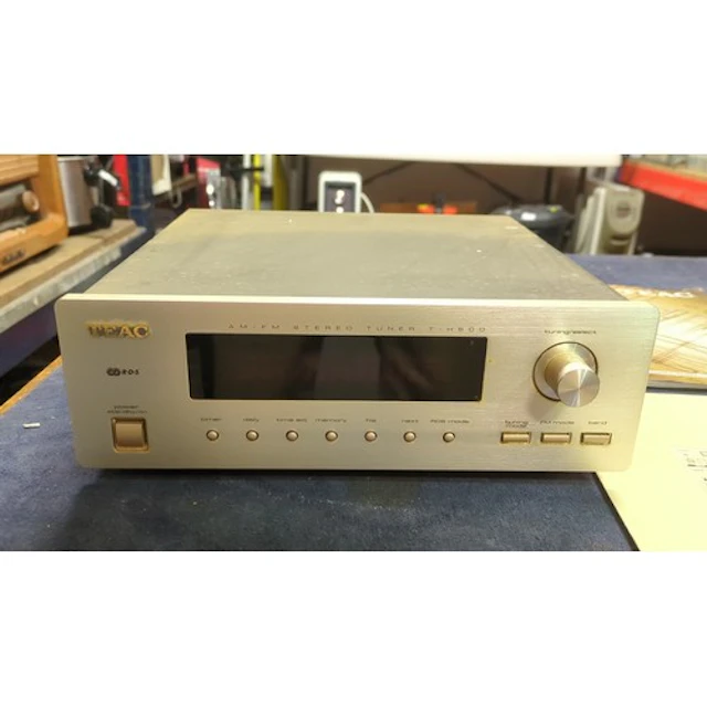 TEAC T-H500 AM/FM stereo tuner with RDS, brushed-metal fasci...