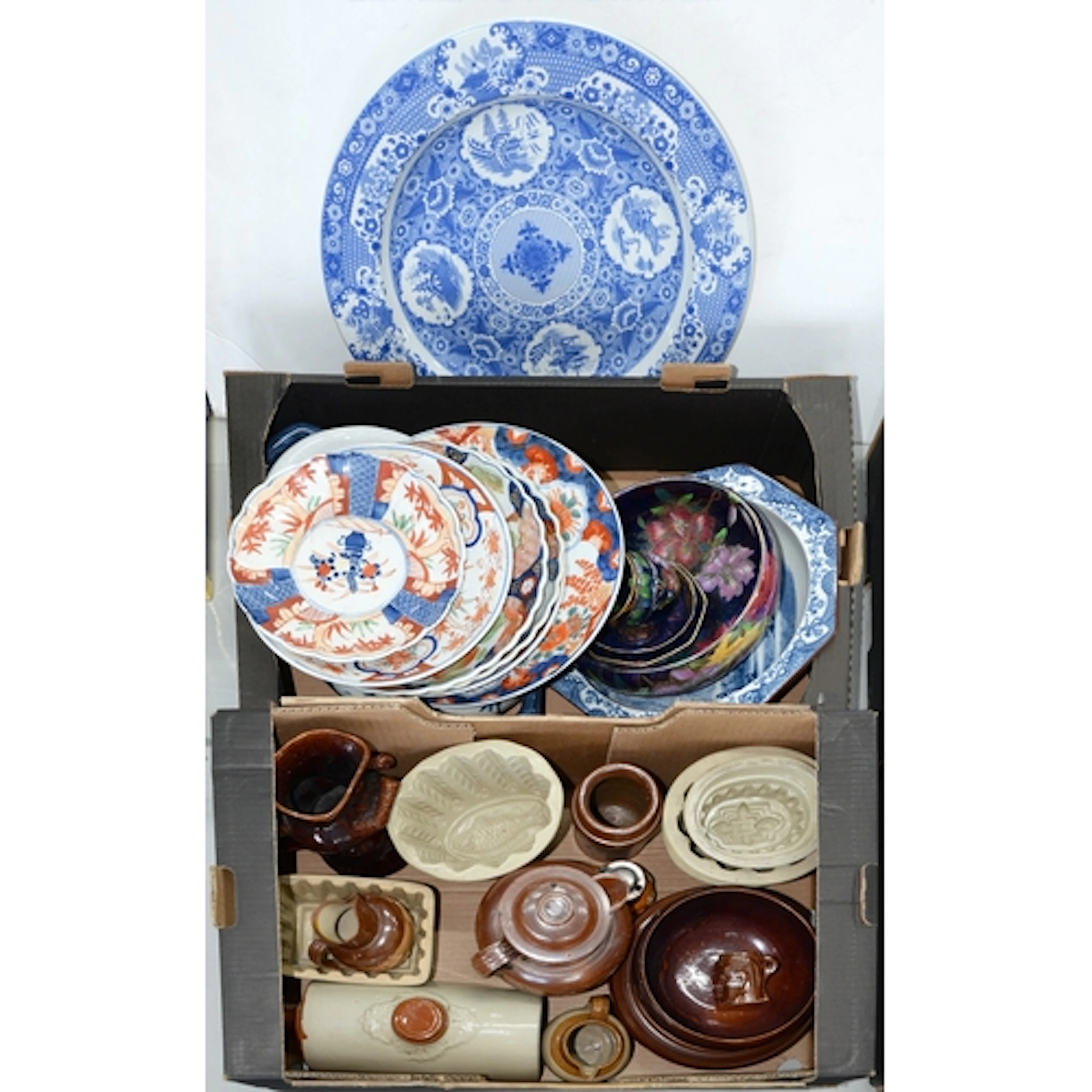Miscellaneous ceramics, Victorian and later, to include eart...