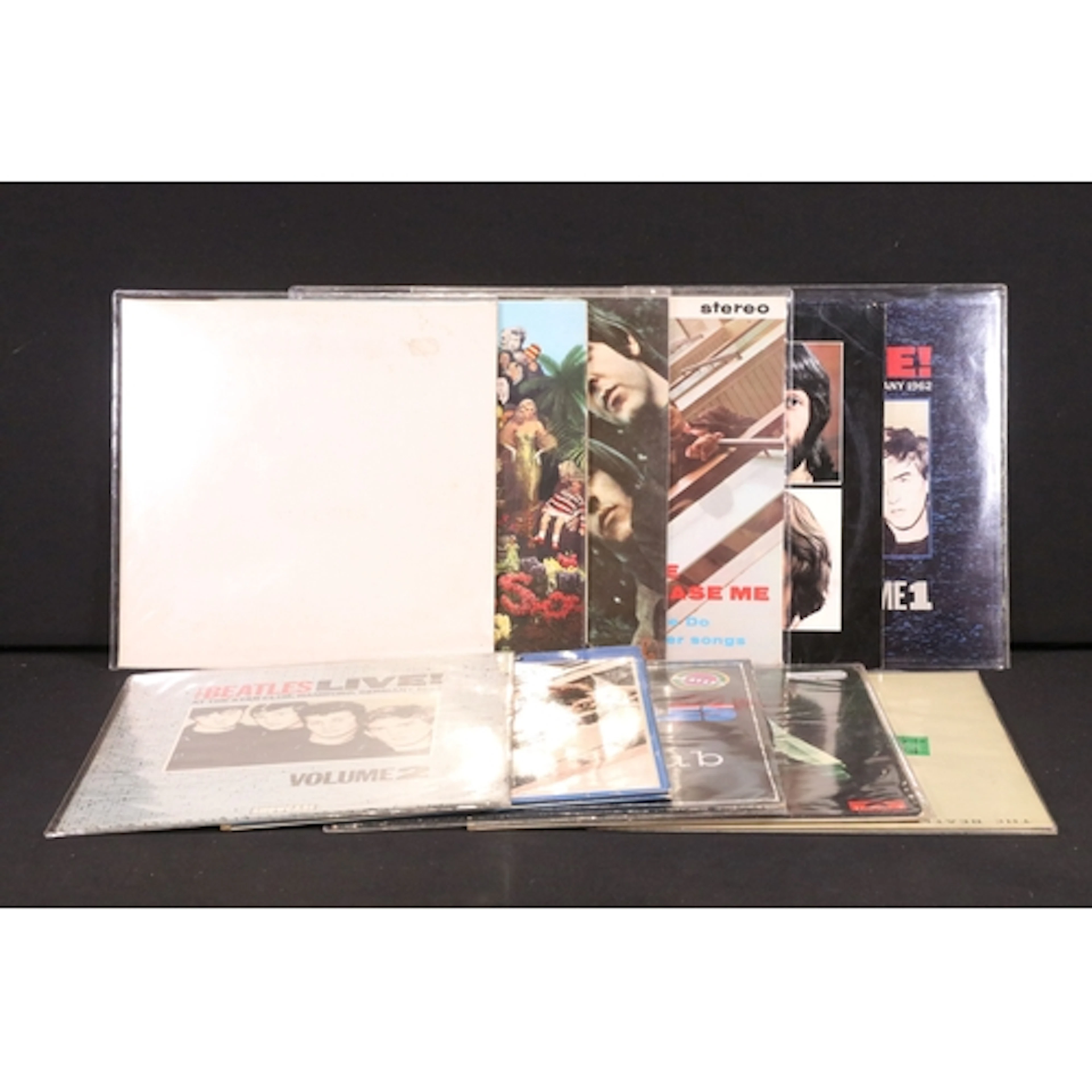 Vinyl - 11 The Beatles LPs to include The White Album (Germa...