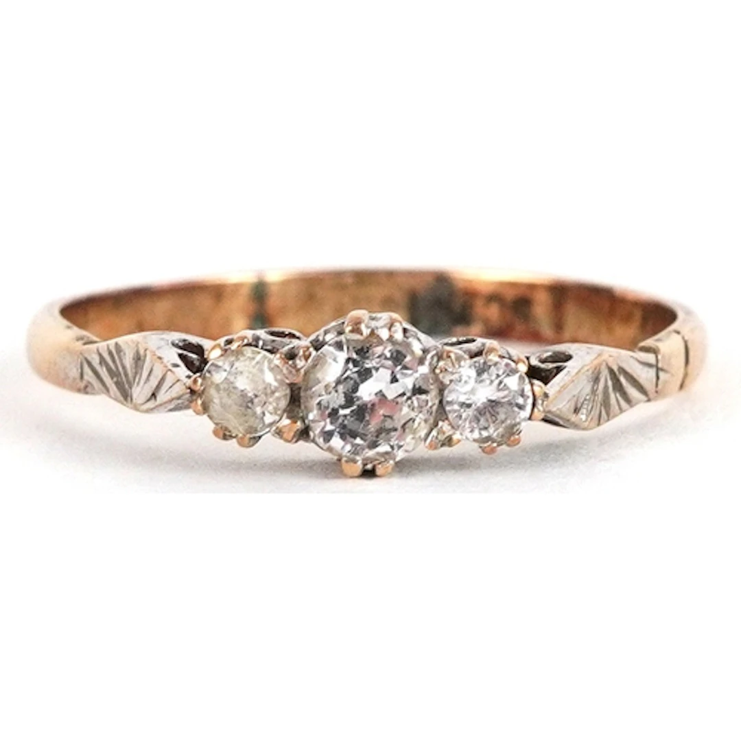 9ct gold clear stone trilogy ring, size Q/R, 1.7g.