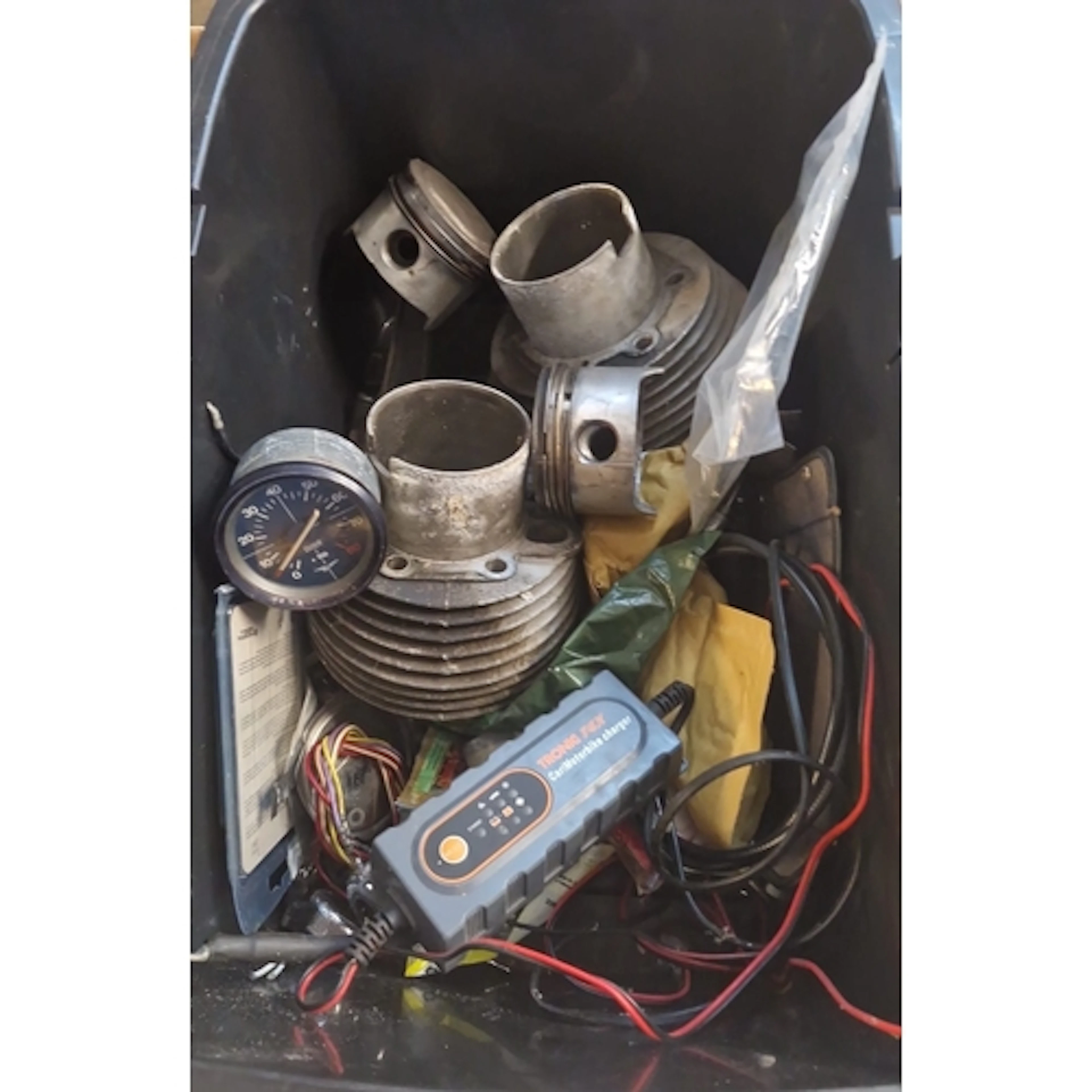 Collection Moto Guzzi and other motorcycle parts and accesso...