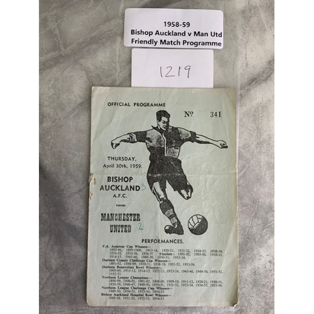 58/59 Bishop Auckland v Manchester United Football Programme...