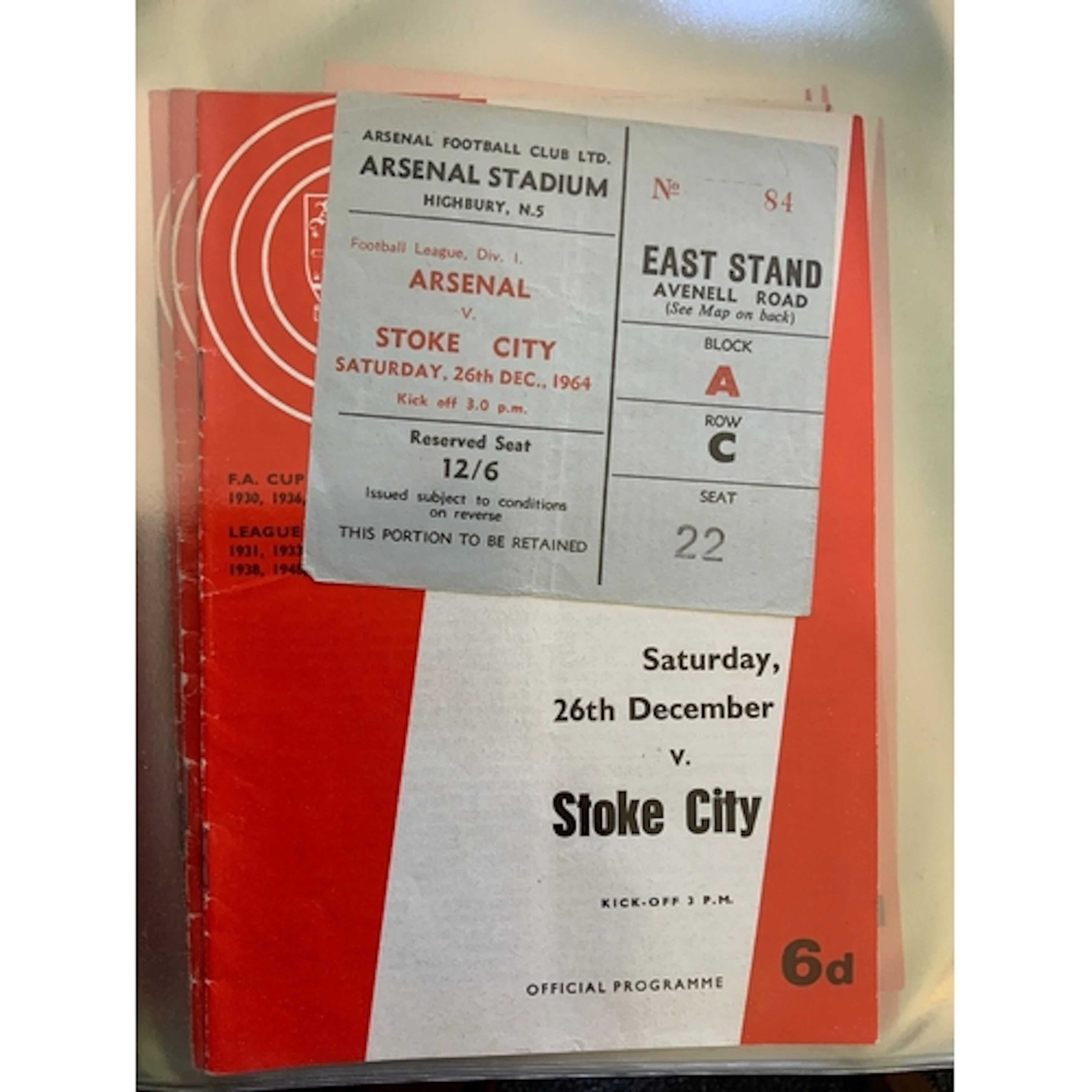 Arsenal 64/65 Home Football Programmes + Tickets: 21 program...