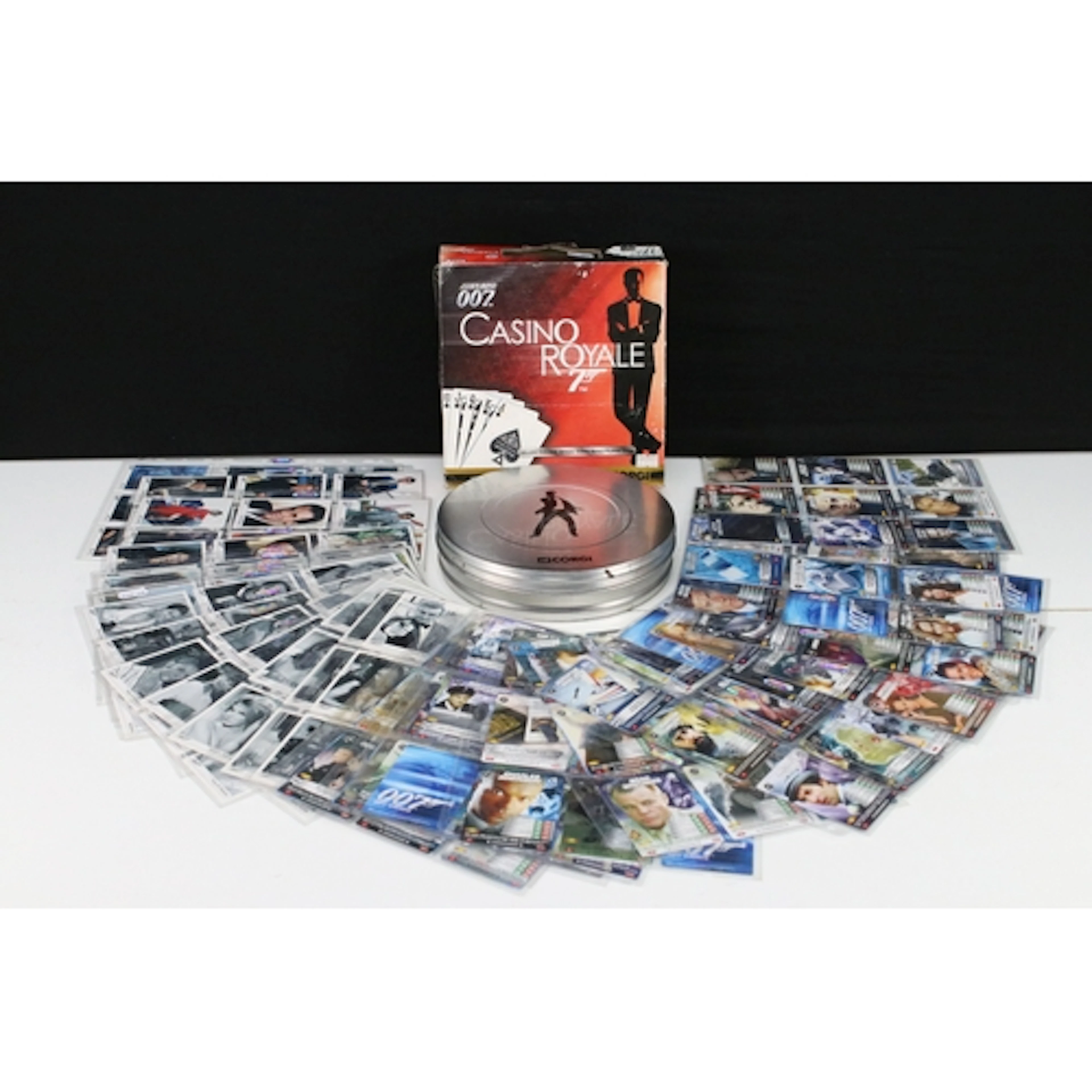 Collection of James Bond related collectables to include a s...