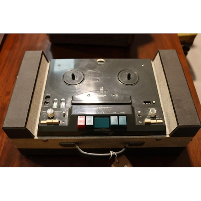 Siemens TR12 Stereo Reel to Reel Tape Recorder