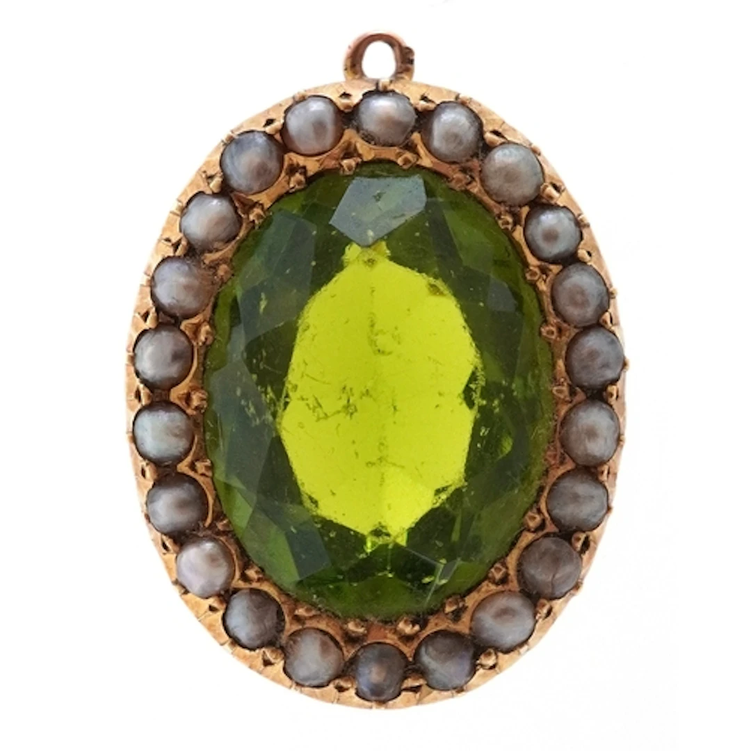 Edwardian 15ct gold green stone and seed pearl pendant, 1.9c...