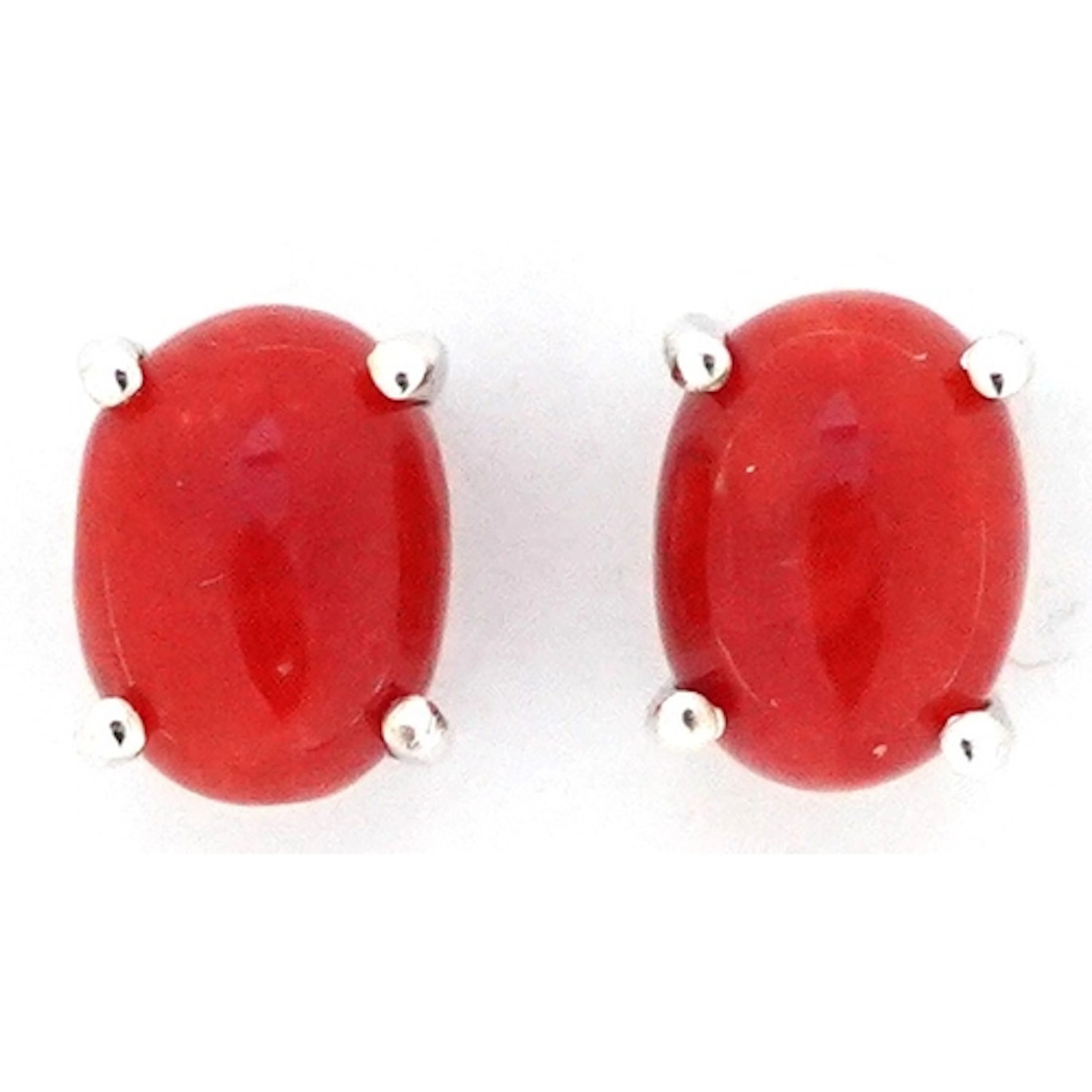 Pair of silver cabochon coral stud earrings, 8.0mm high, tot...