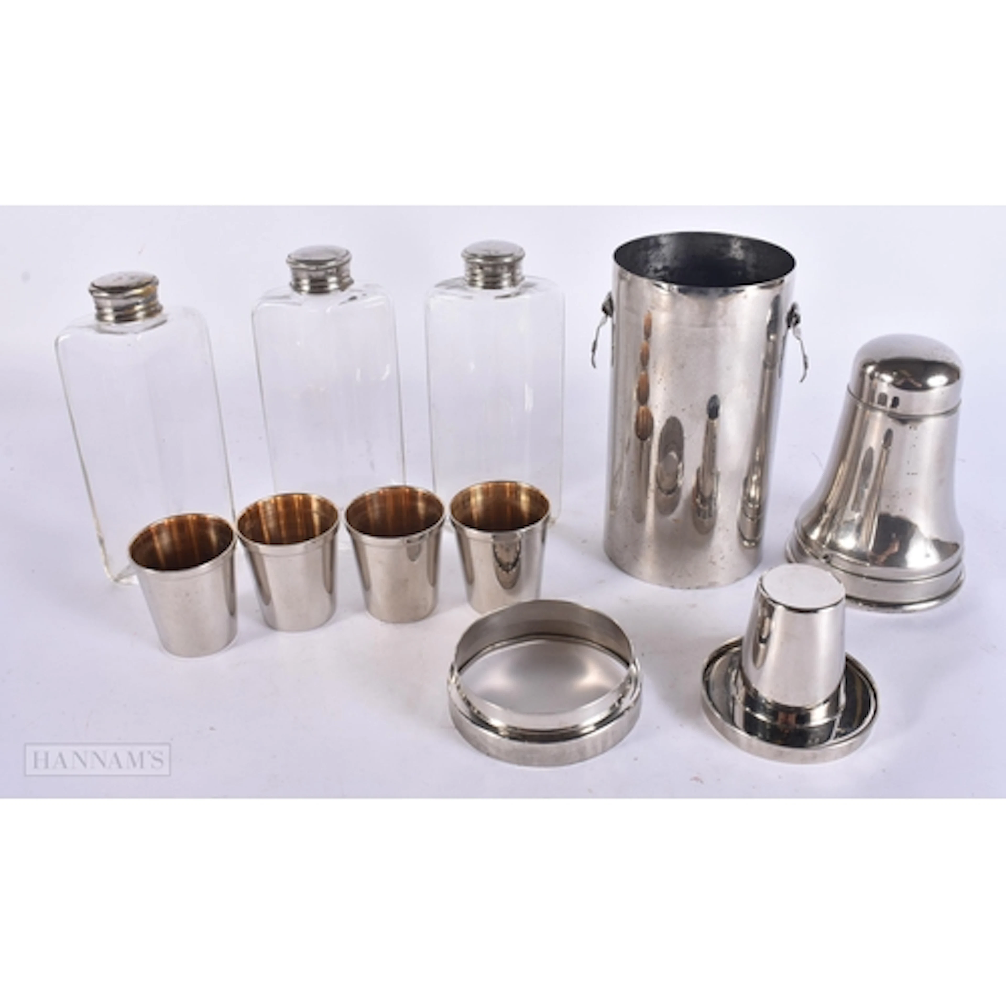 A RARE ART DECO COMBINATION COCKTAIL SHAKER AND STOPPER with...