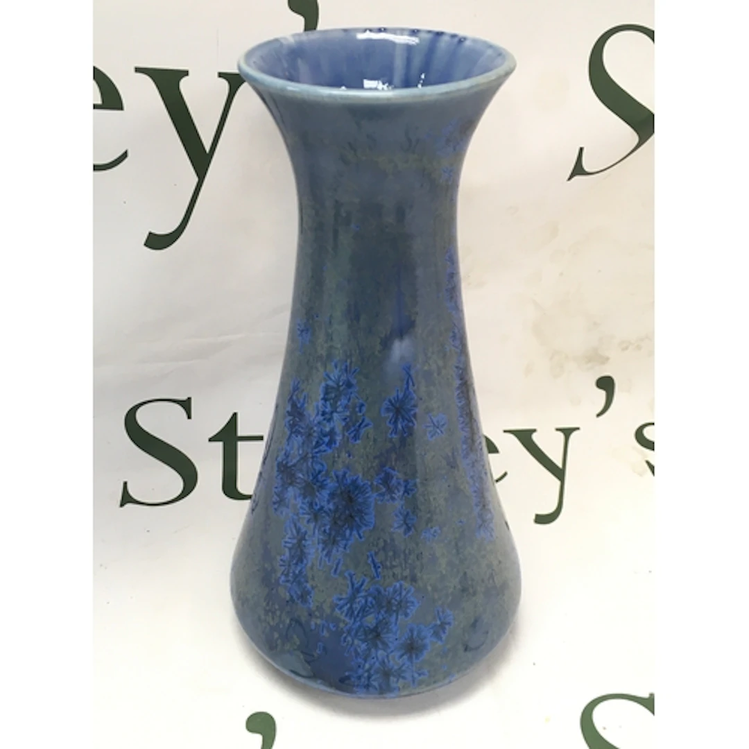A Cobridge Snowflake vase , 22cm tall. No obvious damage or ...