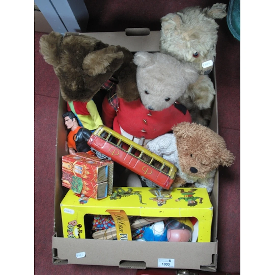 Vintage toys, including boxed Pelham Puppets "Old Lady", cla...