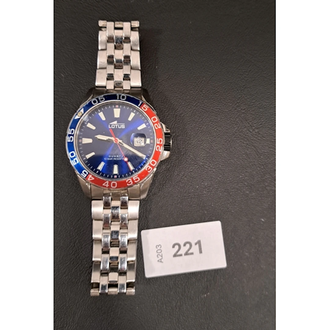 LOTUS QUARTZ WRISTWATCH IN STAINLESS STEEL the blue dial wi...