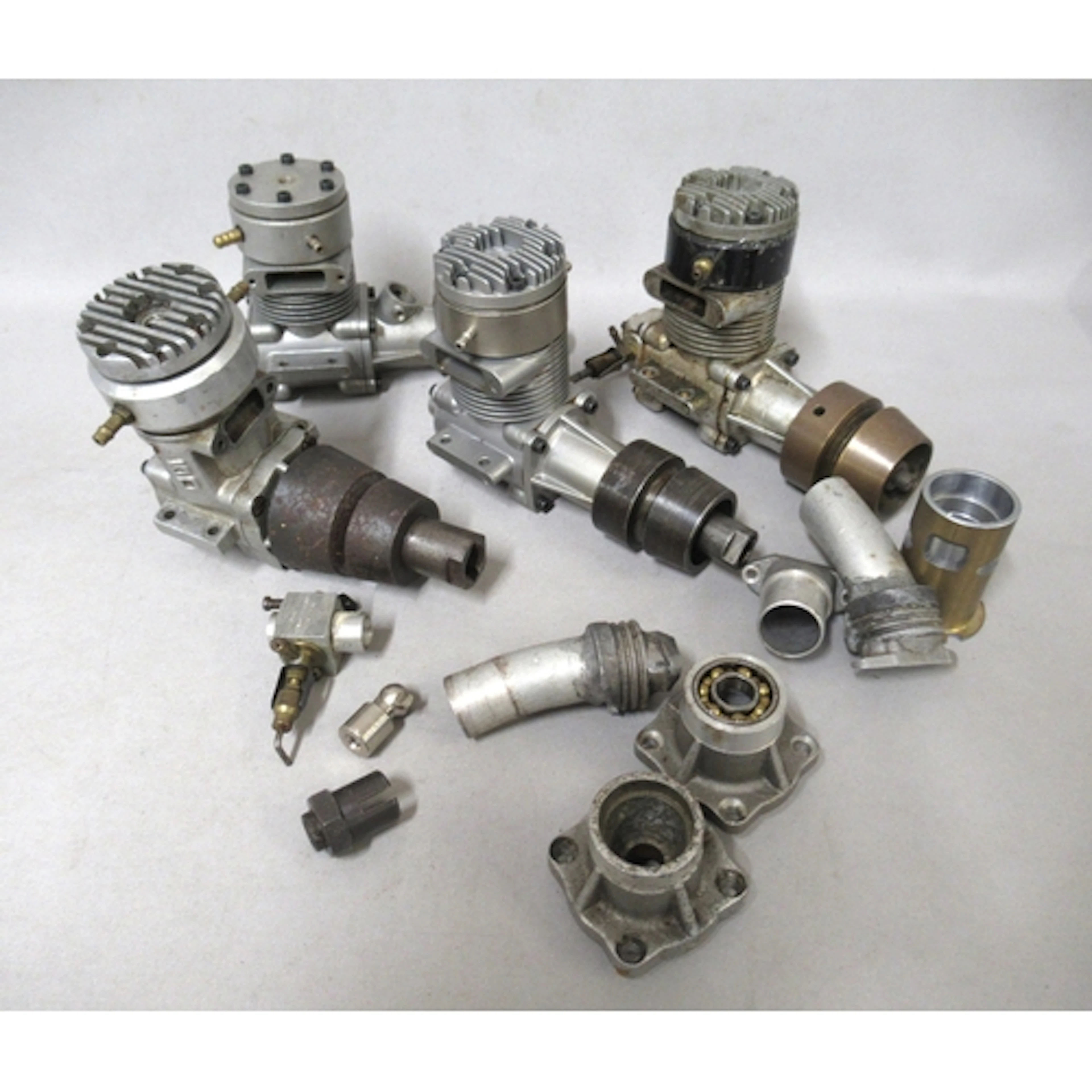 Four various marine model boat engines, including Webra and ...