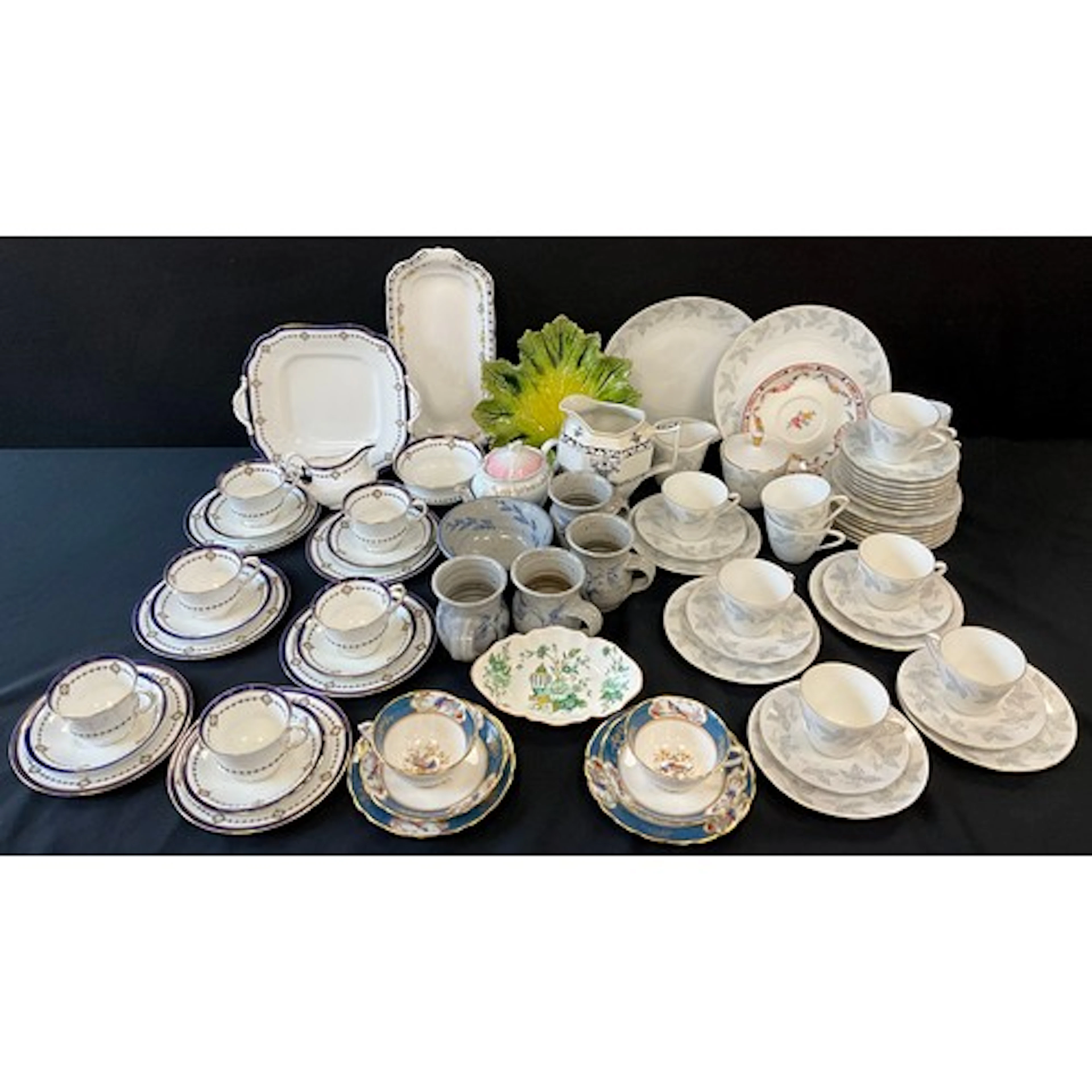 Ceramics - a German Bavaria tea service for ten, of foliate ...