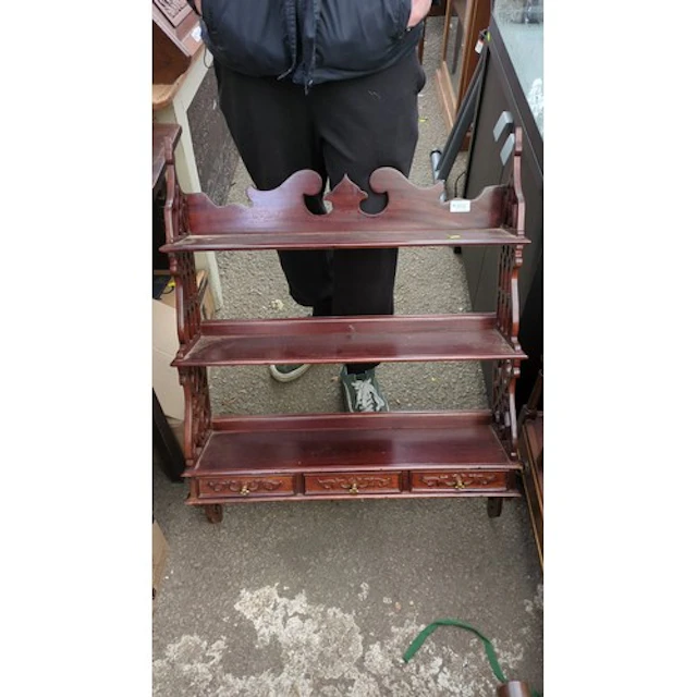 Victorian-style three-tier whatnot in reddish-stained wood, ...