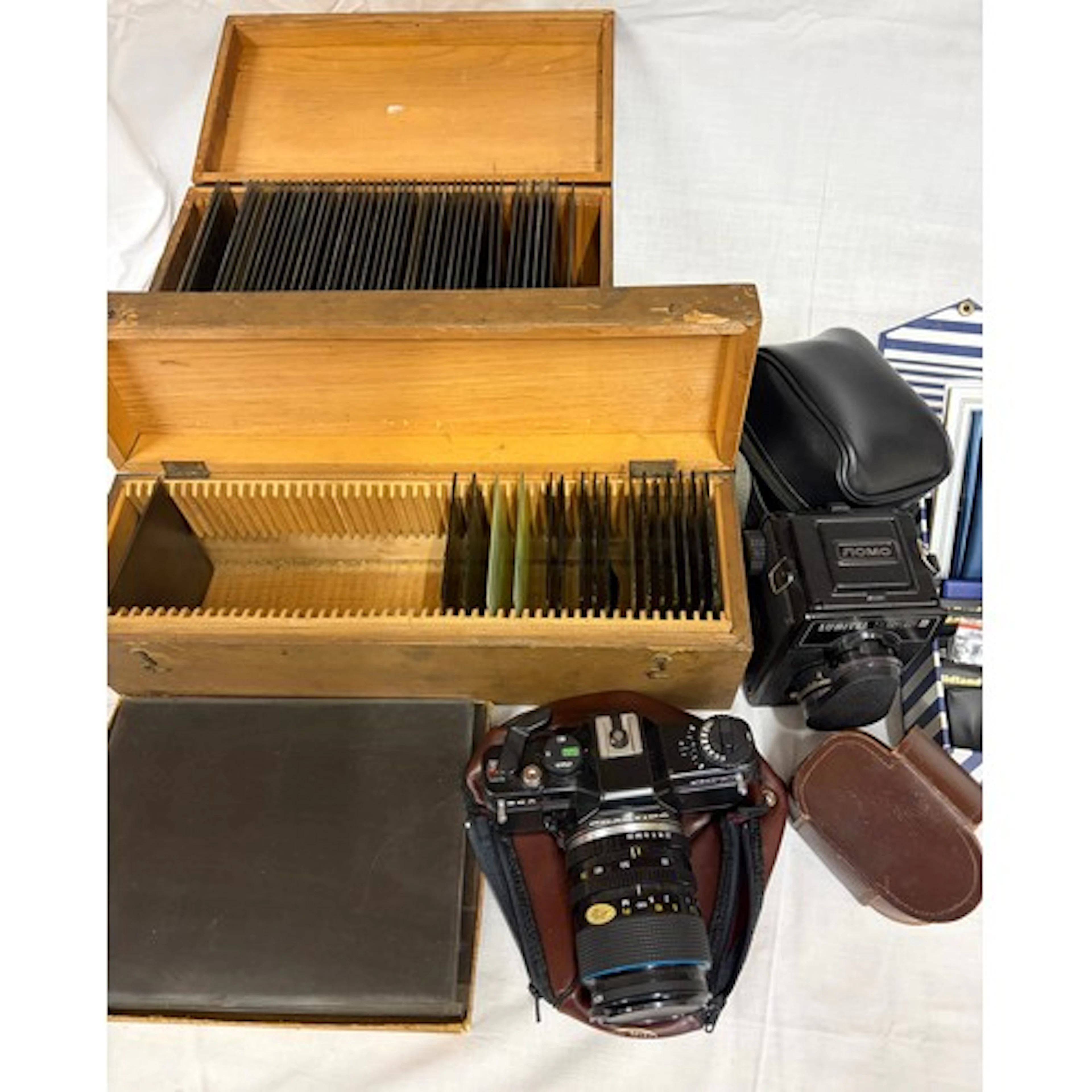 Collection of glass negatives in three sizes the largest bei...
