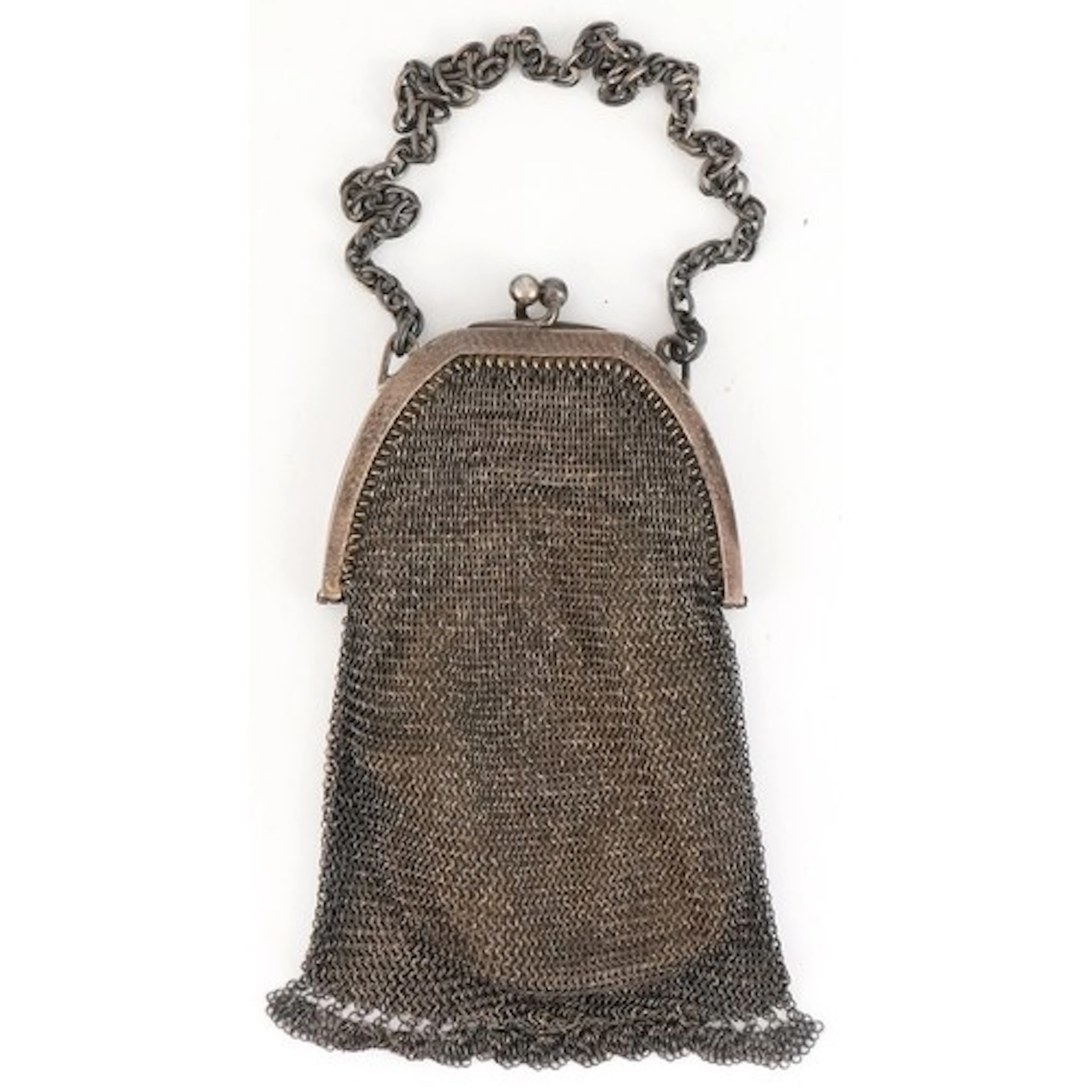 Antique silver mounted chainmail coin purse, London 1925, 28...