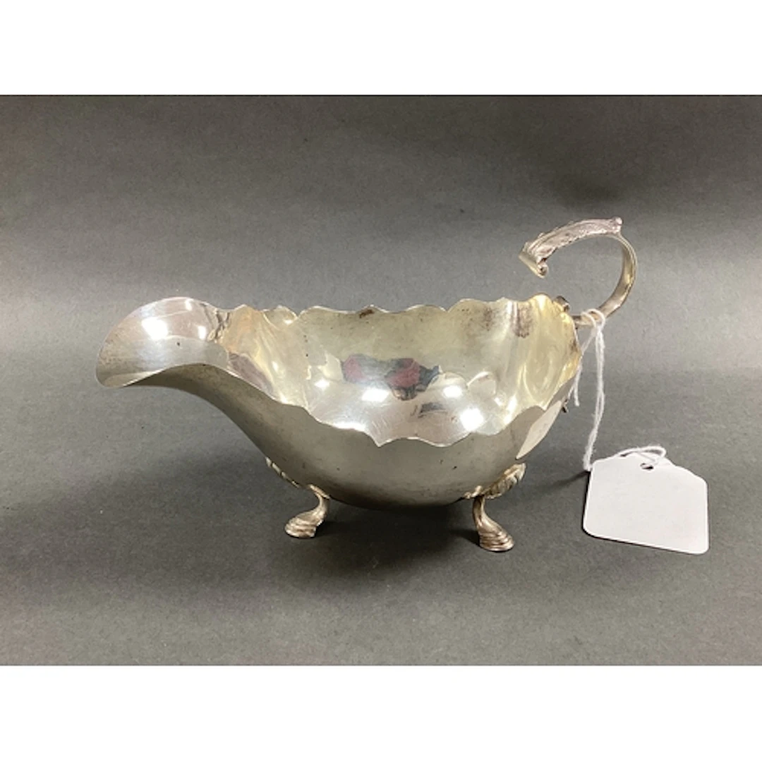 A Hallmarked Silver Sauce Boat, Birmingham 1903, of plain de...