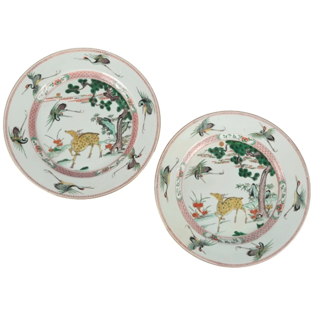 A pair of Chinese famille verte 'longevity' chargers, Kangxi...