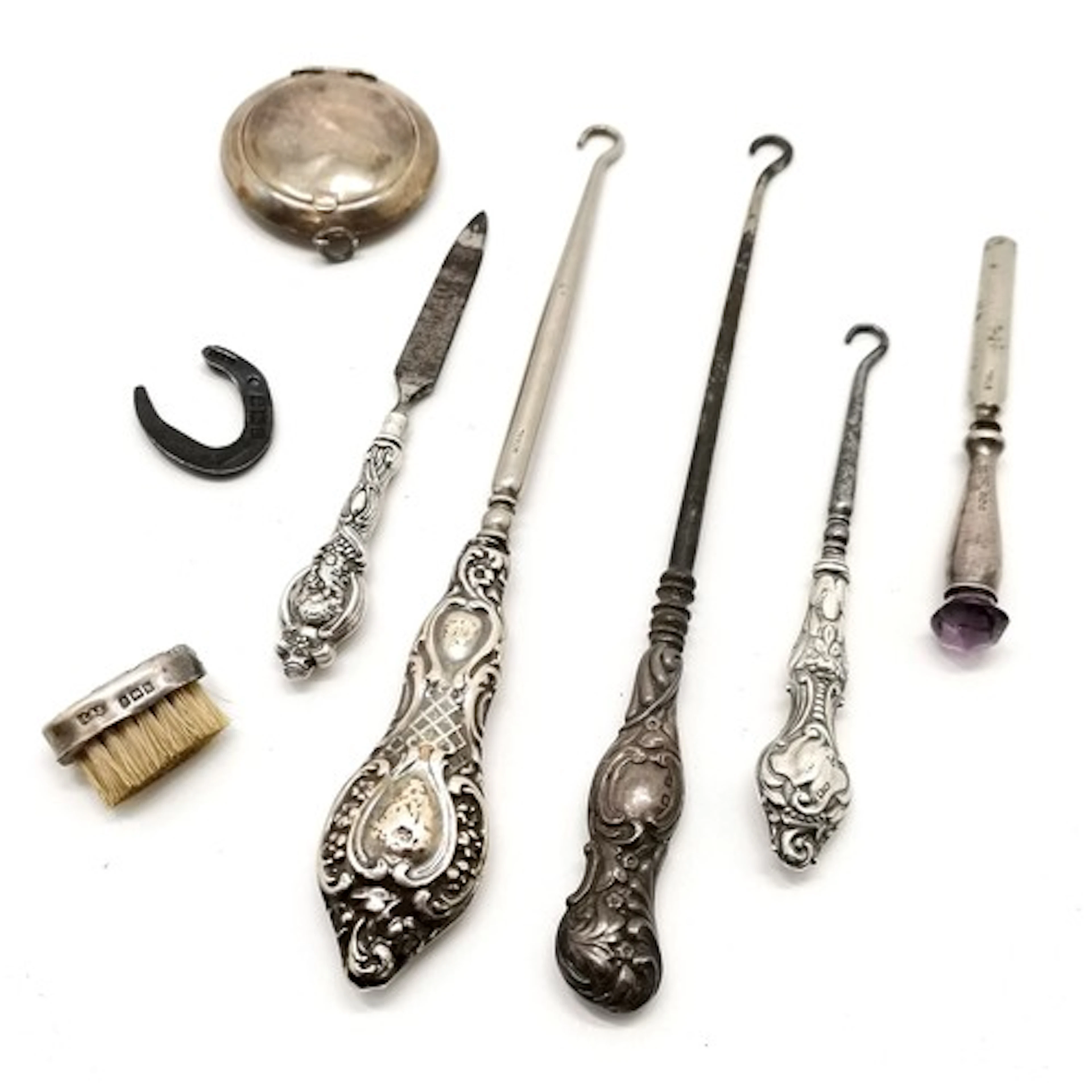 Qty of silver inc lucky horseshoe, handled buttonhooks (long...