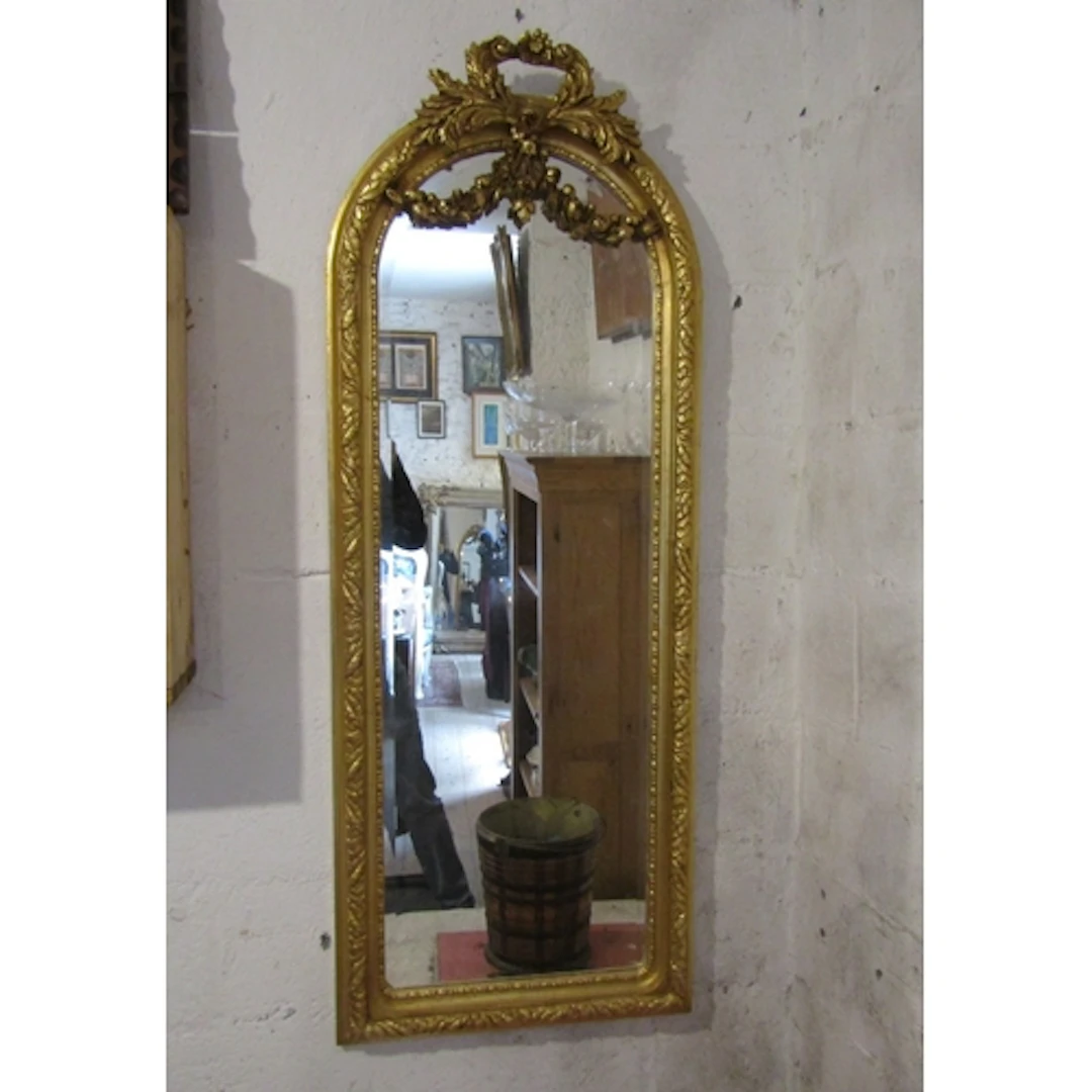 Gilded Pier Form Mirror Upper Swag Decoration Approximately ...