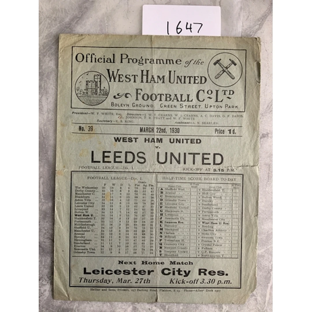1929 - 1930 West Ham v Leeds United Football Programme: Fair...