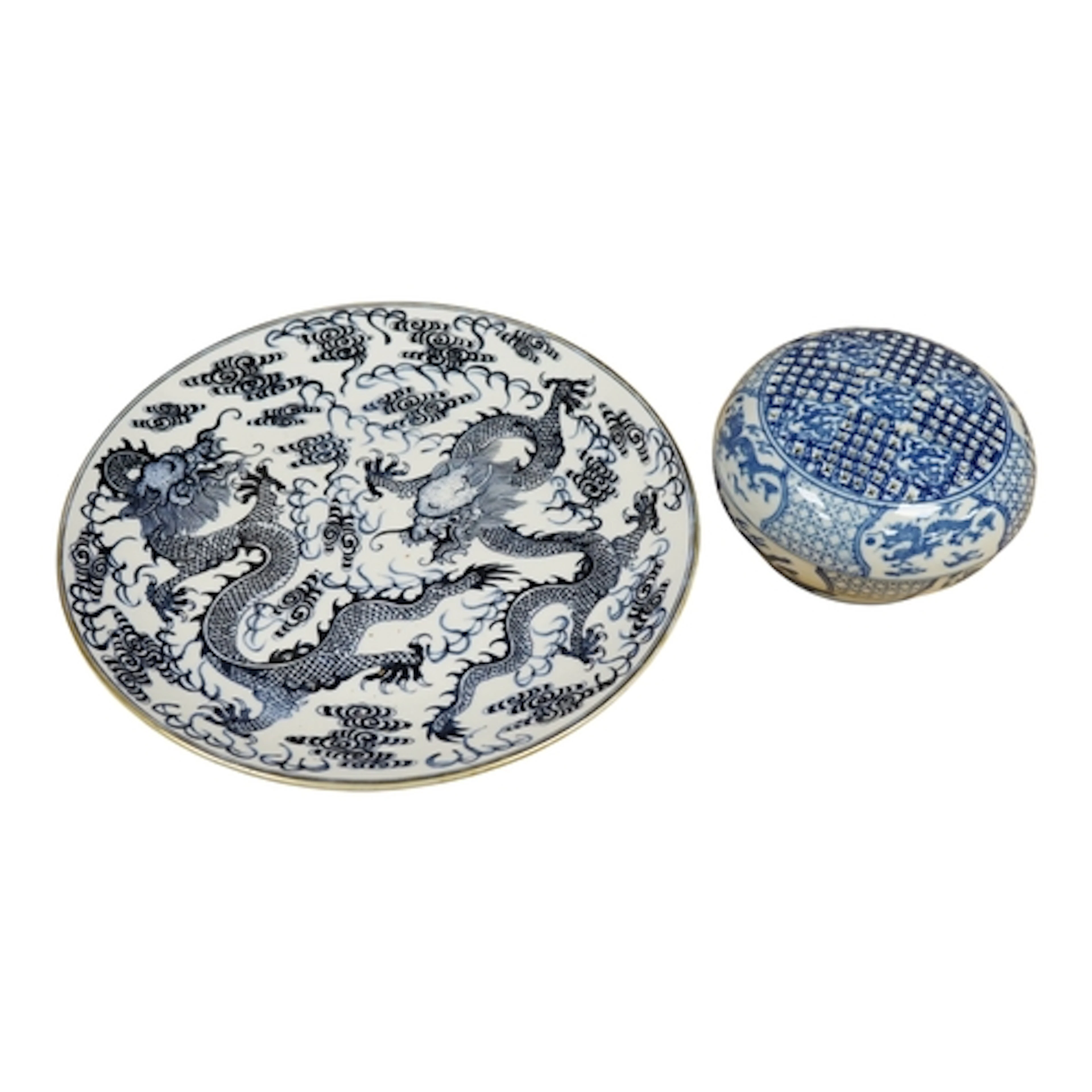 A Chinese blue and white reticulated box and cover, diameter...