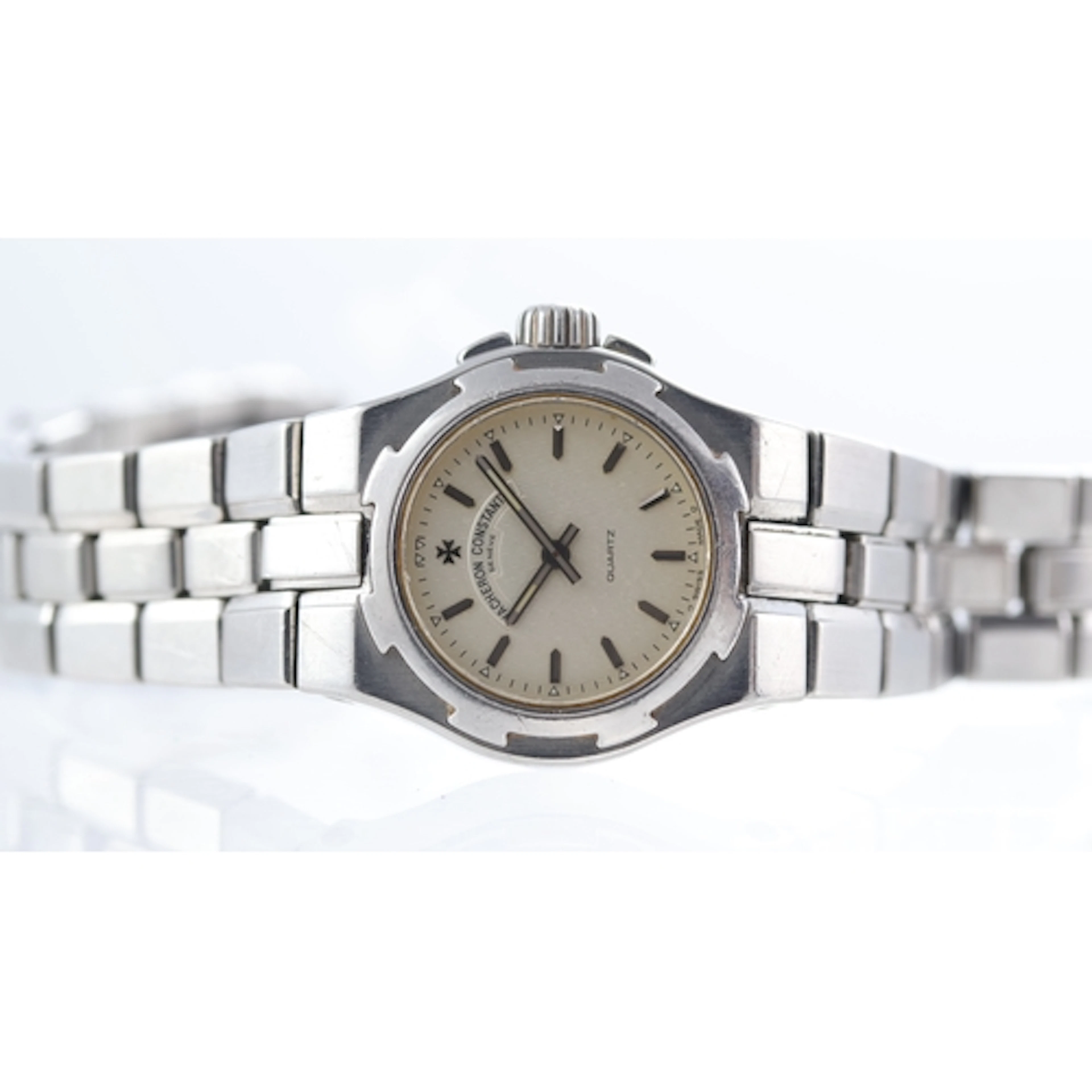 Brand: Vacheron Constantin Model Name: Overseas Movement typ...