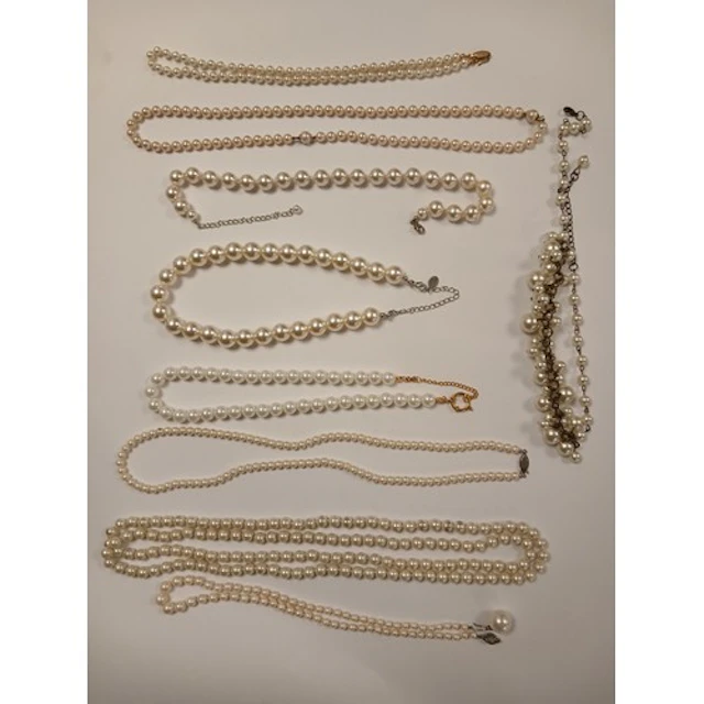 Collection of beaded jewellery.