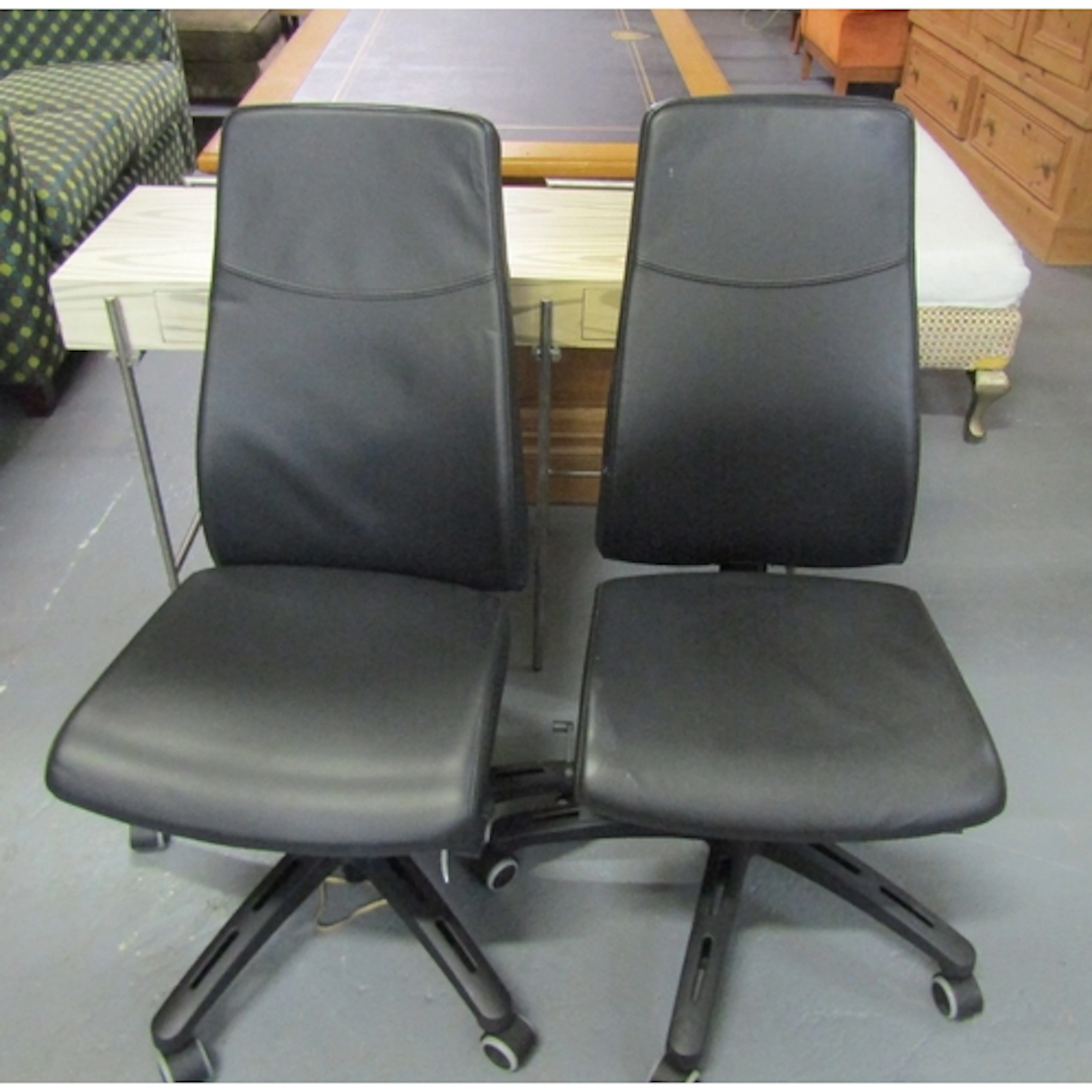 Pair of Leather Upholstered Office Chairs Swivel Bases Sound...
