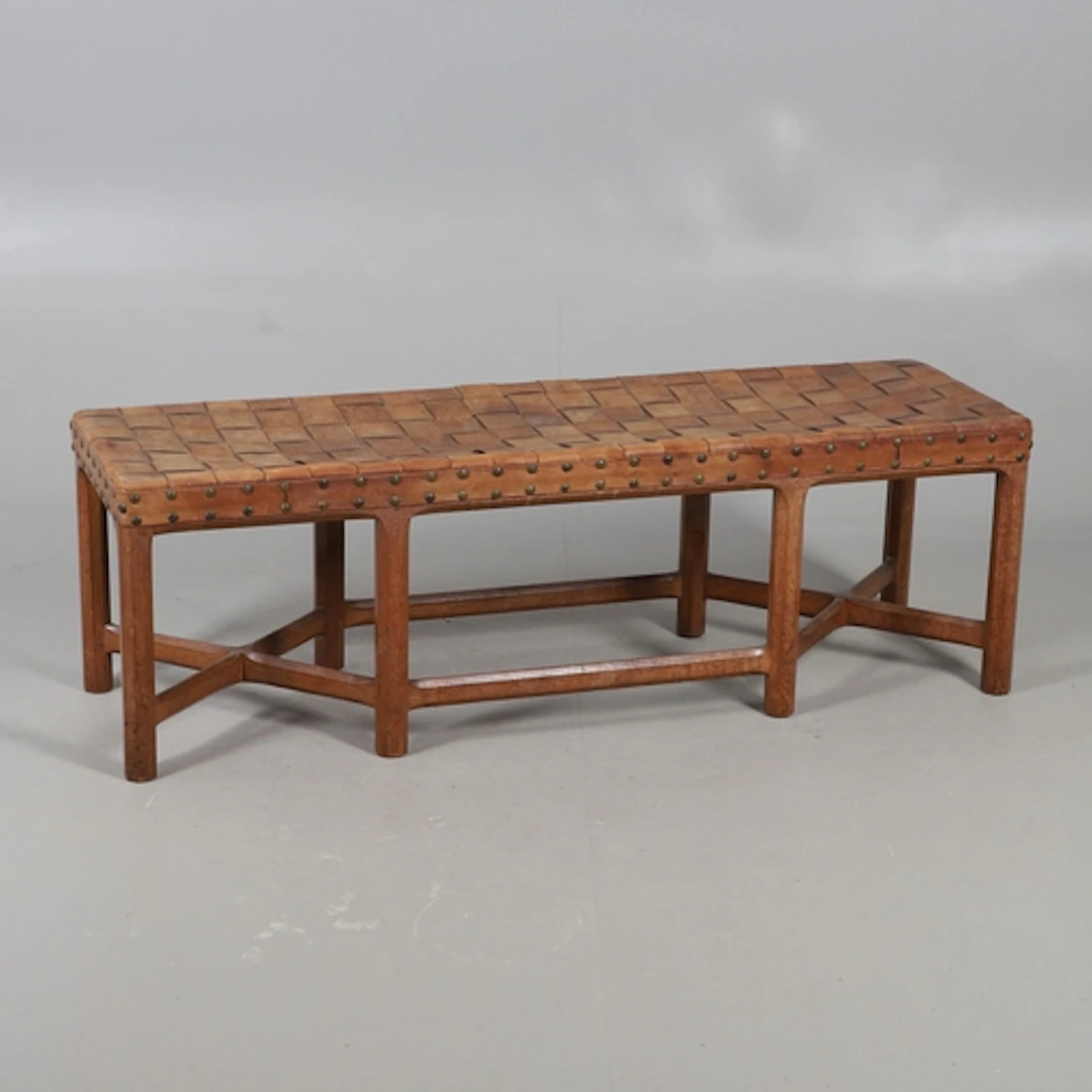 GORDON RUSSELL - LARGE COTSWOLD SCHOOL OAK STOOL. A large oa...