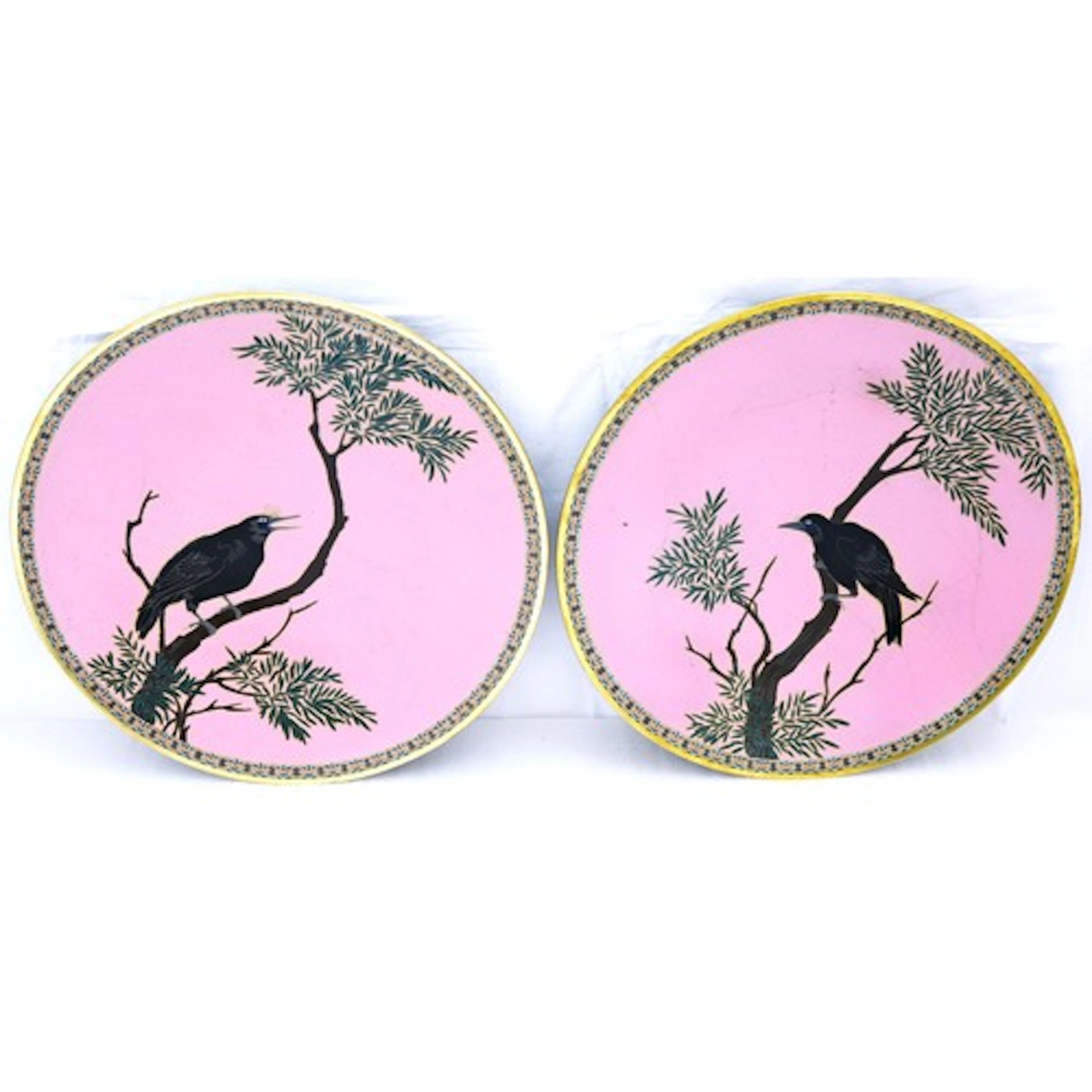 A GOOD PAIR OF JAPANESE CLOISONNÉ DISHES MEIJI PERIOD (1868-...