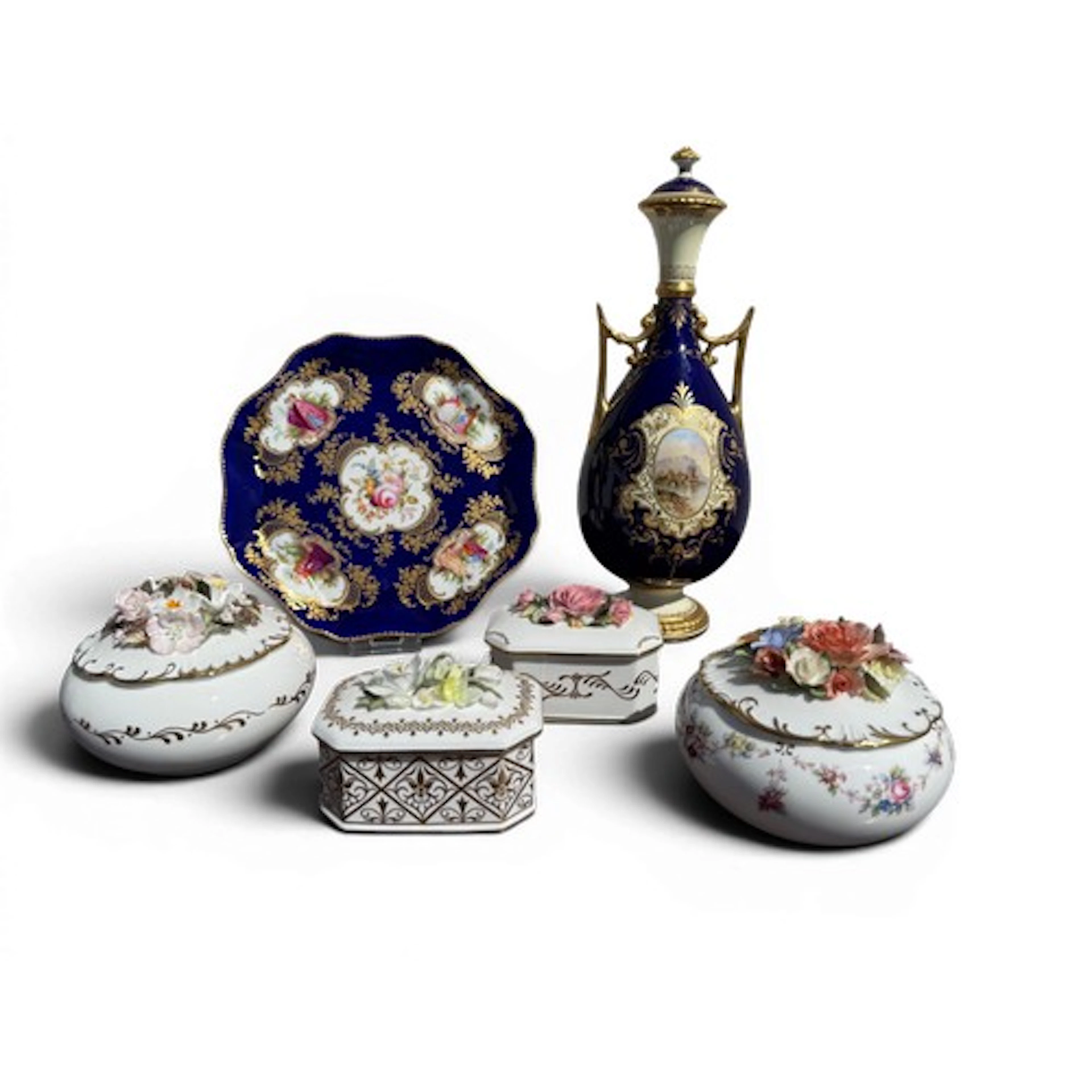 Coalport twin handled lidded vase 34cm h, cobalt plate with ...