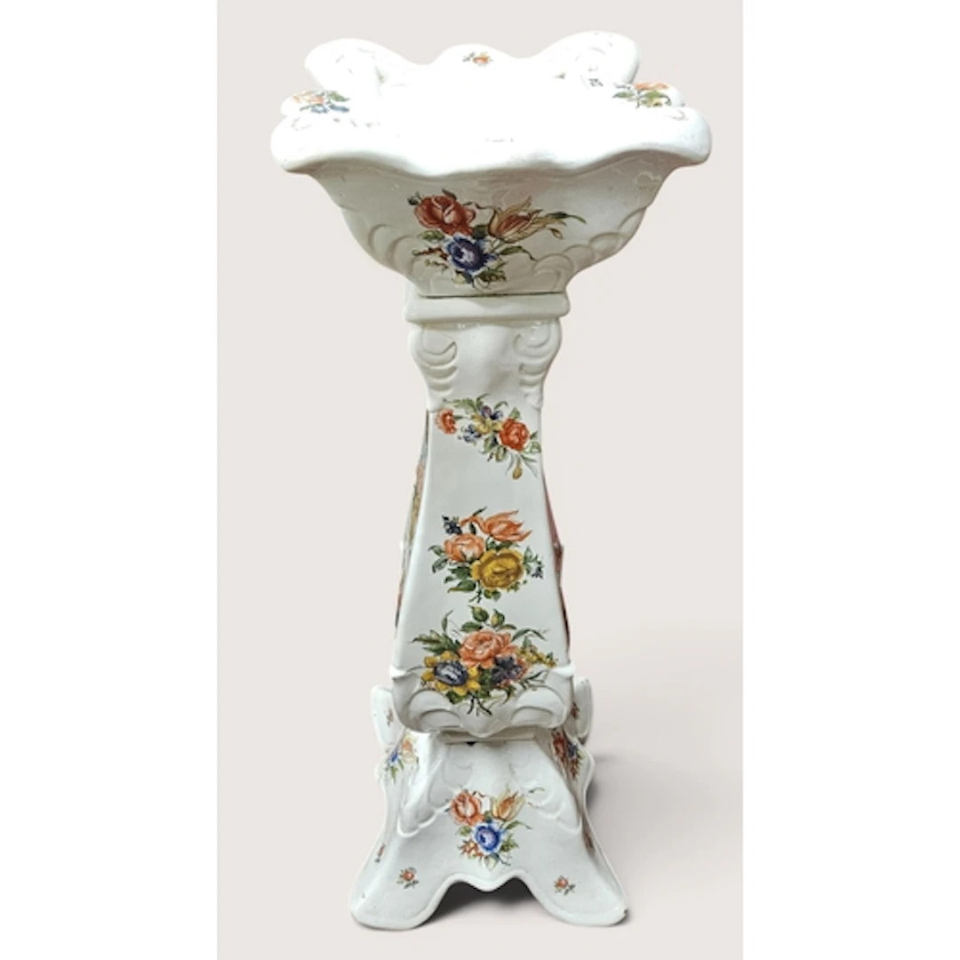 A good 20th Century Pottery Jardiniere and stand.