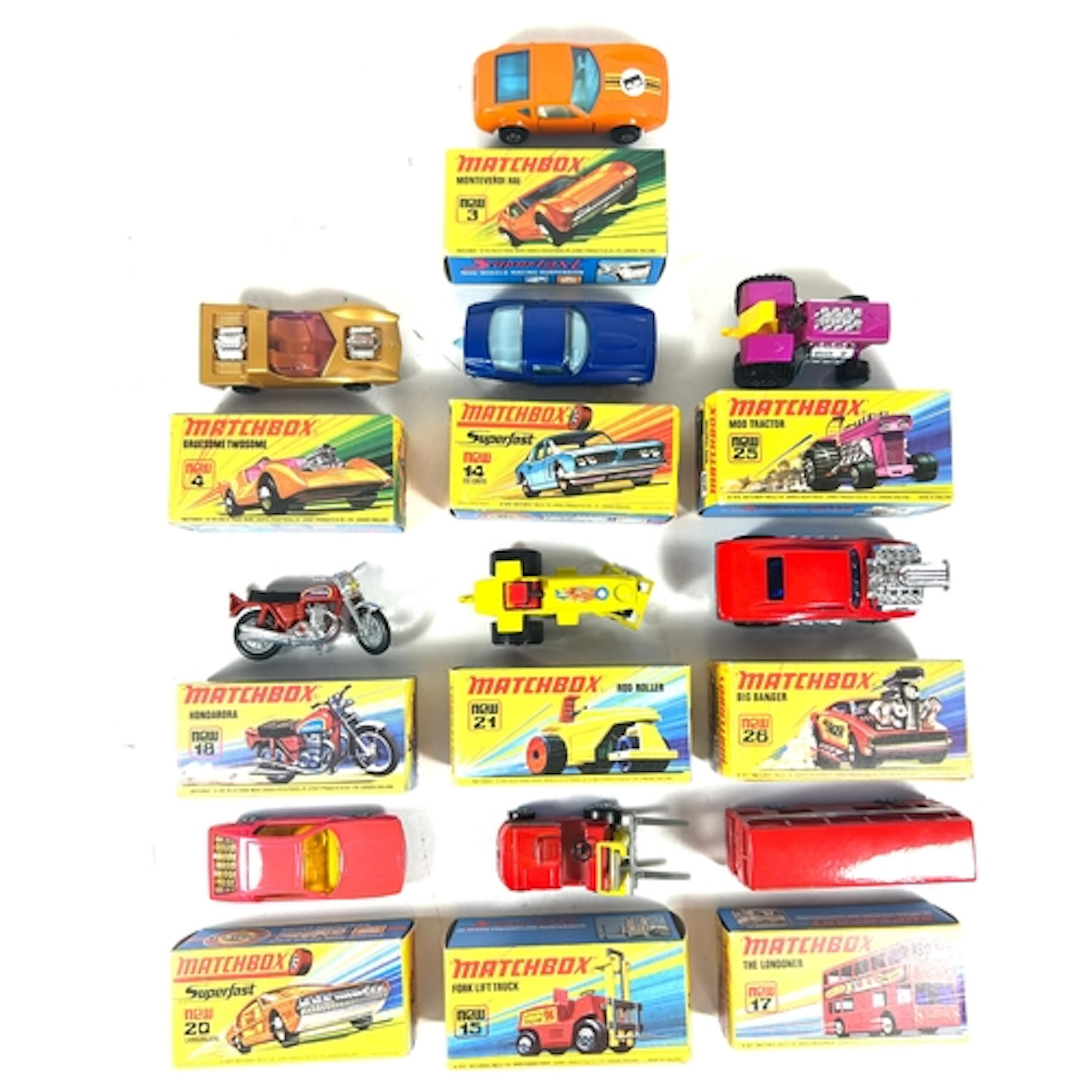 10 Matchbox Superfast etc. No.3 Monteverdi Hai, No.4 Gruesom...