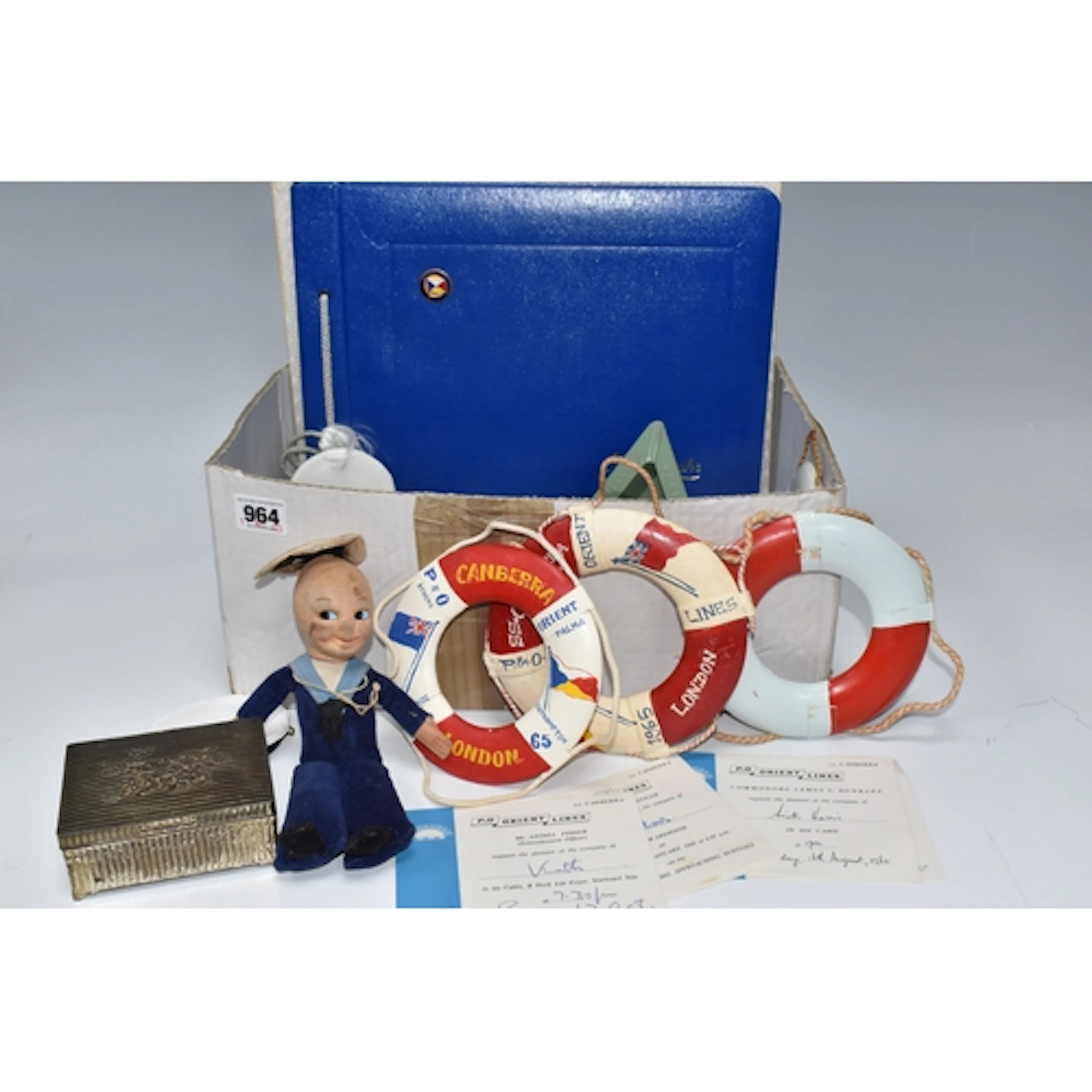 A BOX OF P & O CRUISE THEMED ITEMS, to include a Norah Welli...