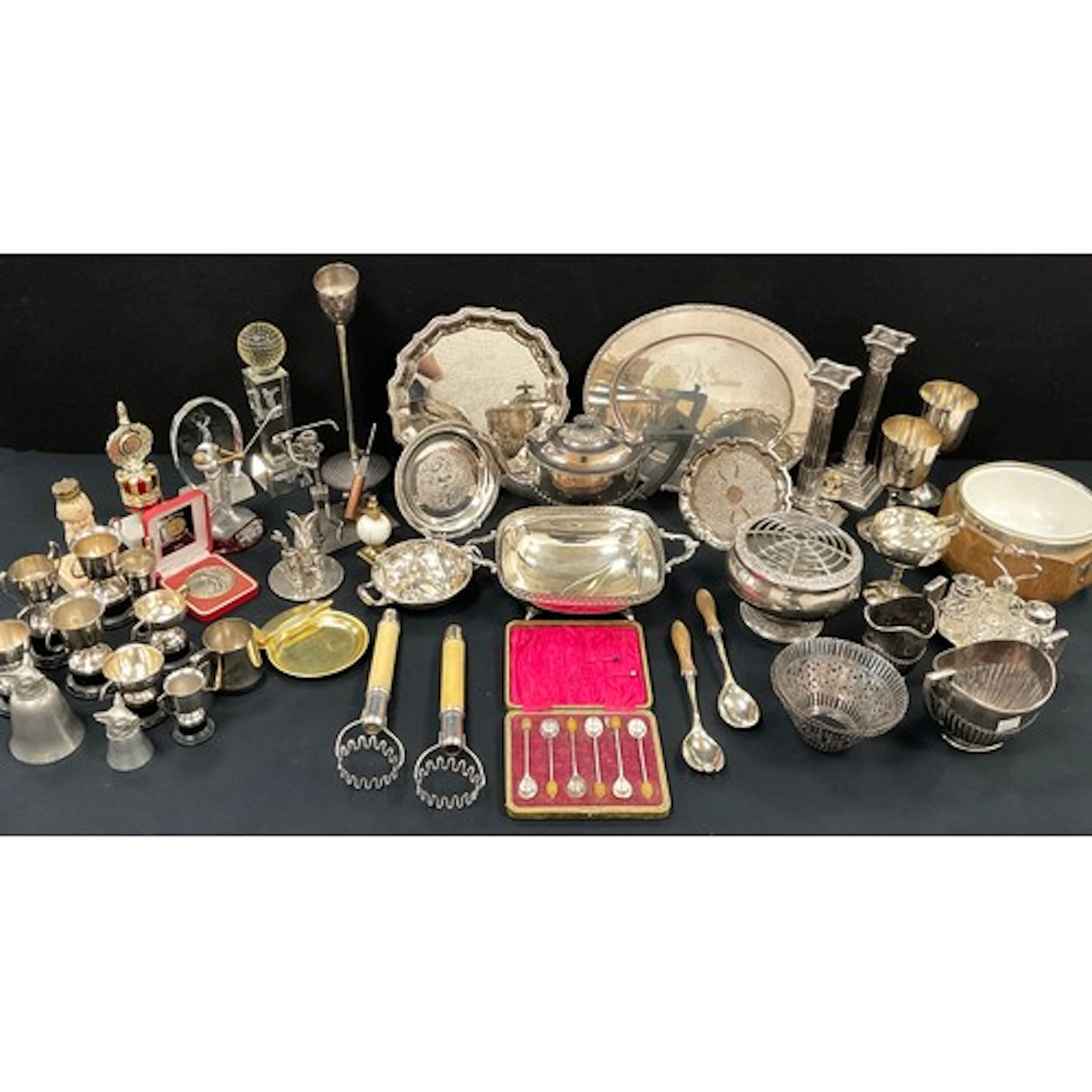 Silver plated ware - an Edwardian silver shell shaped sugar ...