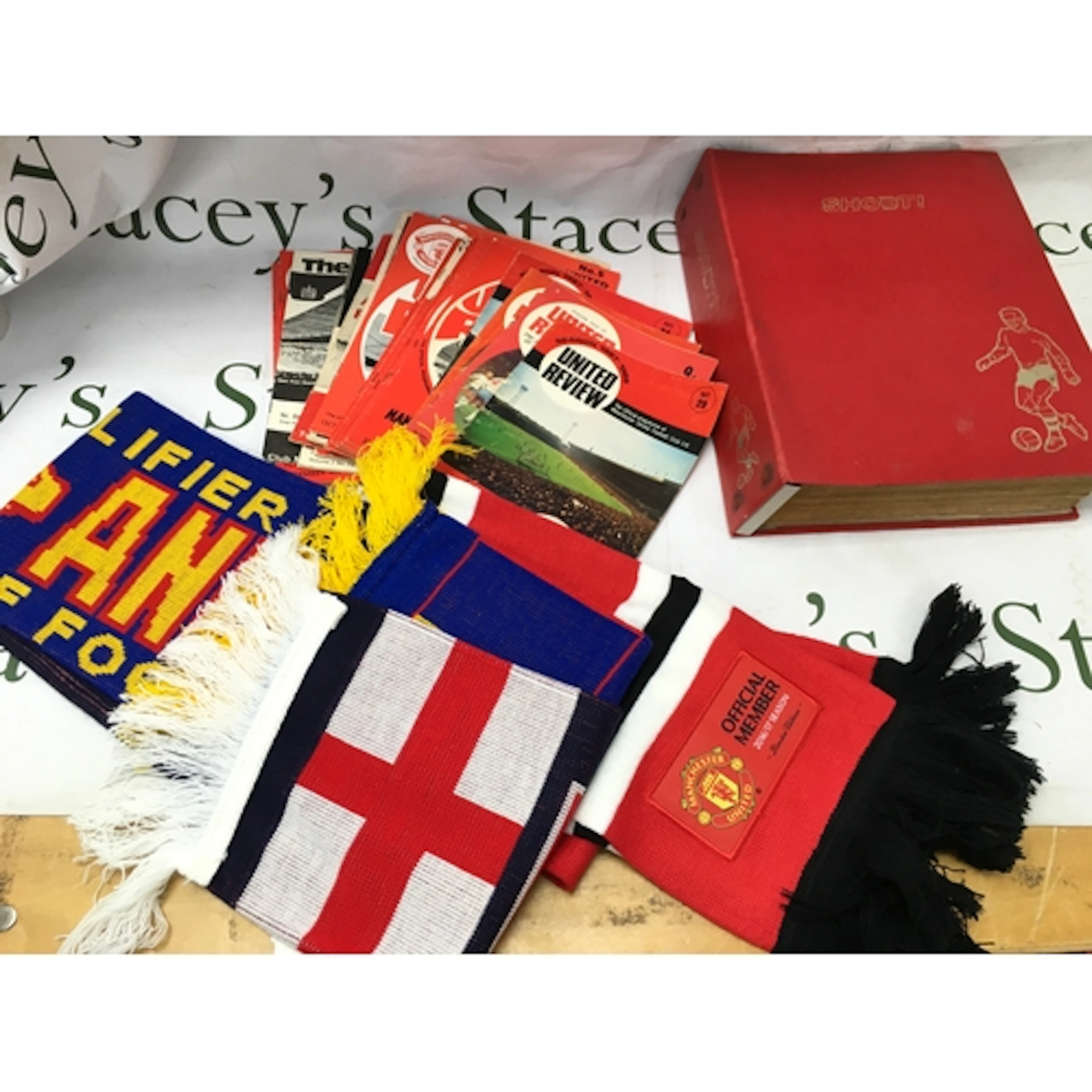 Manchester United 1960s football programmes plus Manchester ...