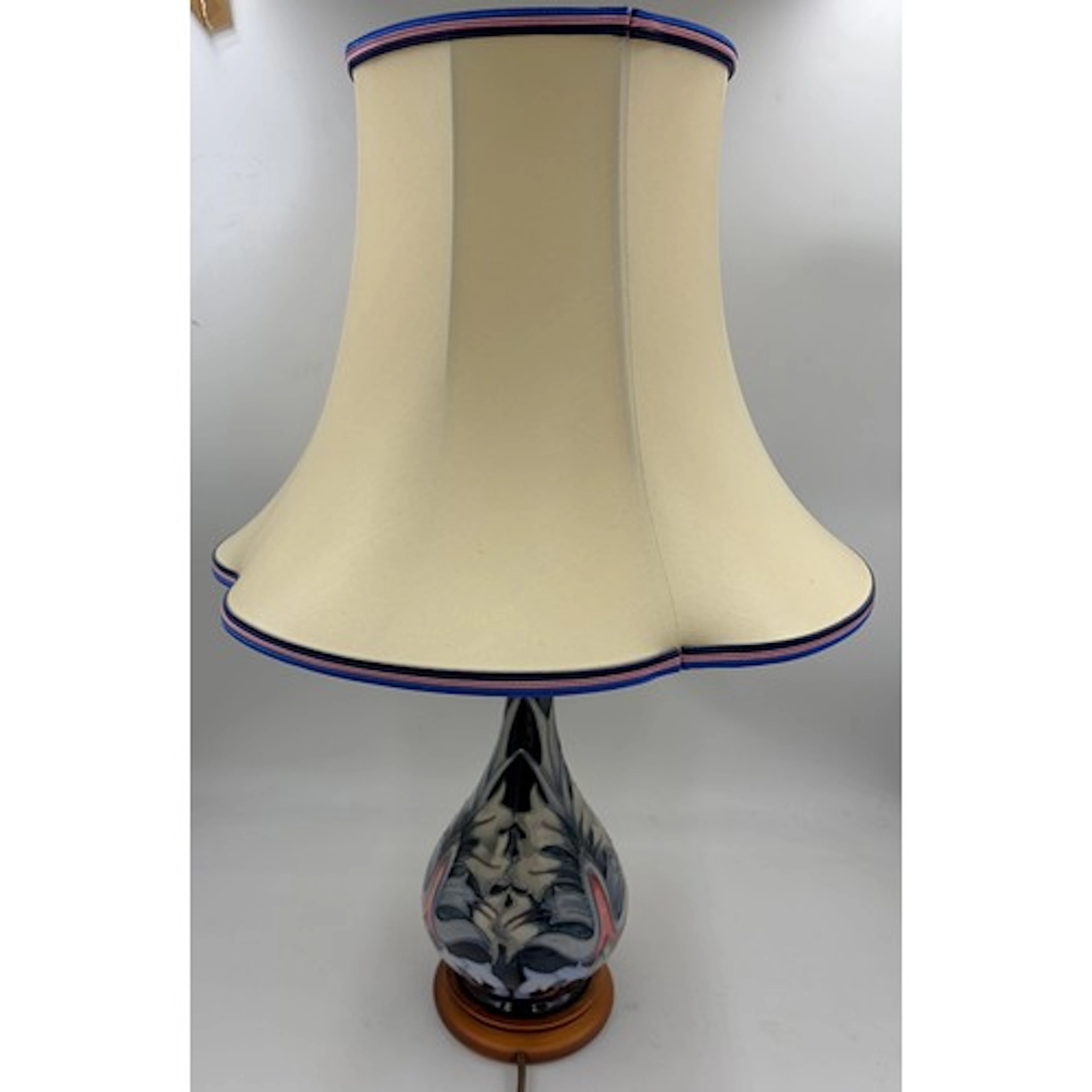 Moorcroft 'Snakehead' design table lamp on a wooden base wit...